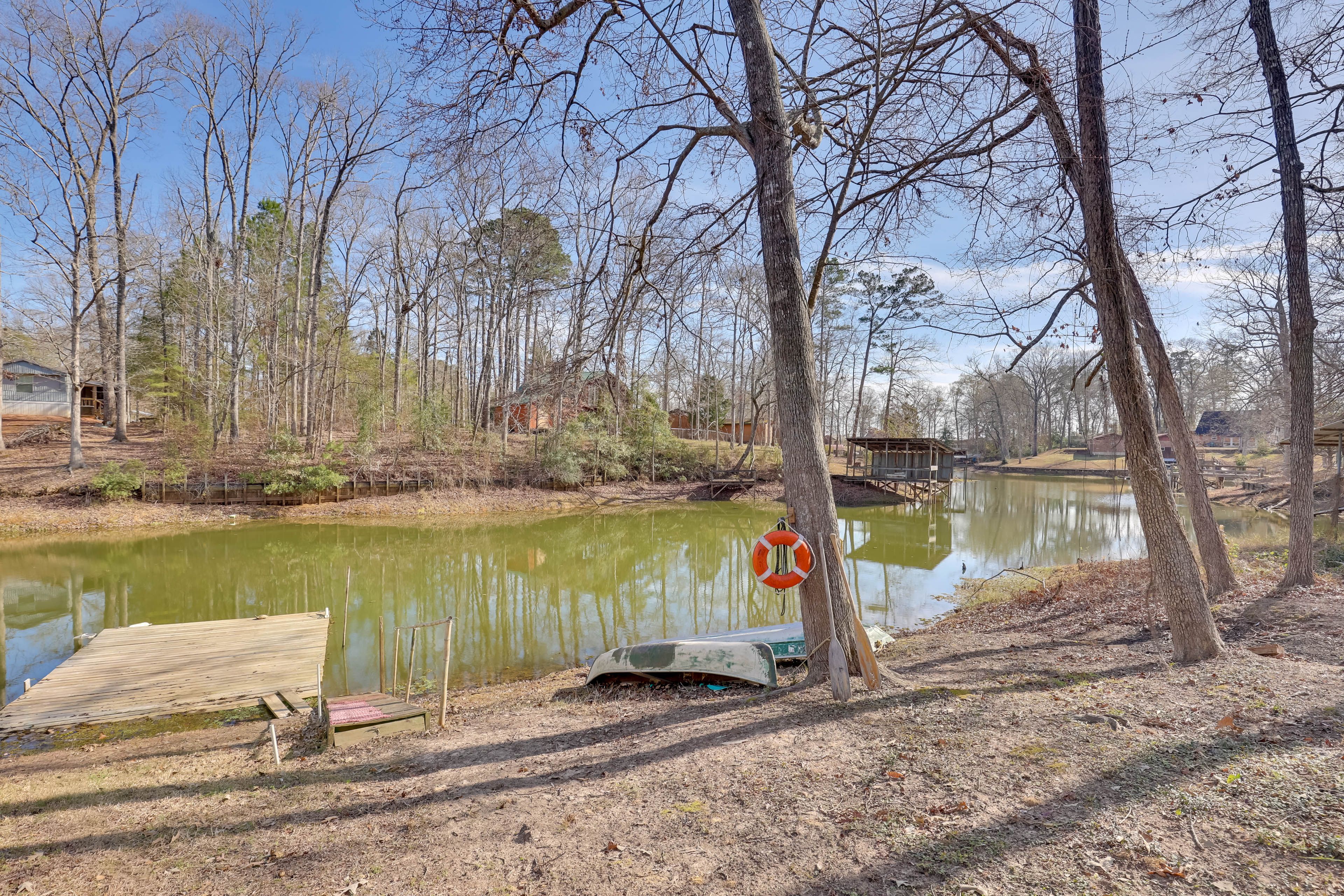 Lake Access On-Site | Shared Boat Dock | Fish Cleaning Station