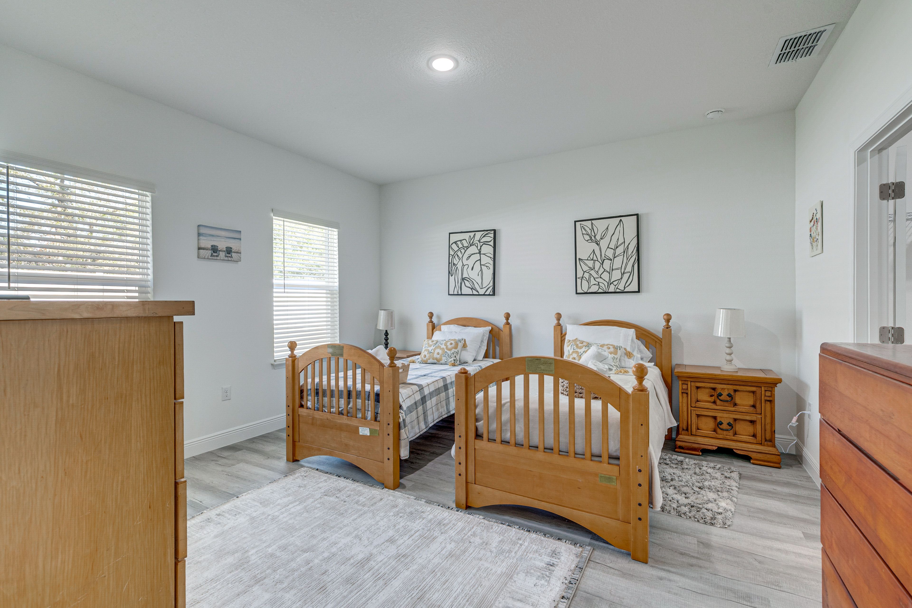 Bedroom 4 | 2 Twin Beds