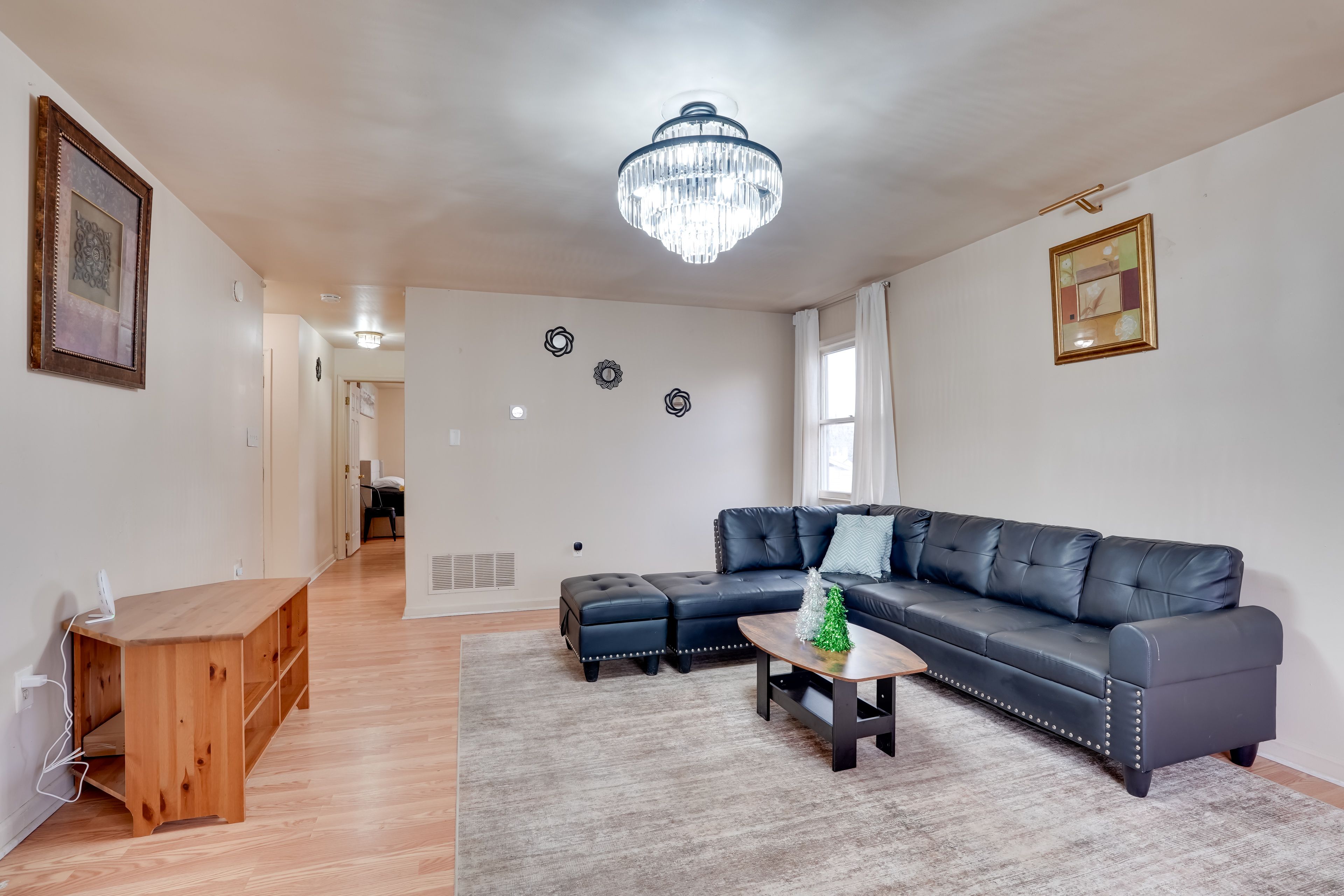 Hagerstown Vacation Rental | 2BR | 1BA | Steps Required | 1,100 Sq Ft