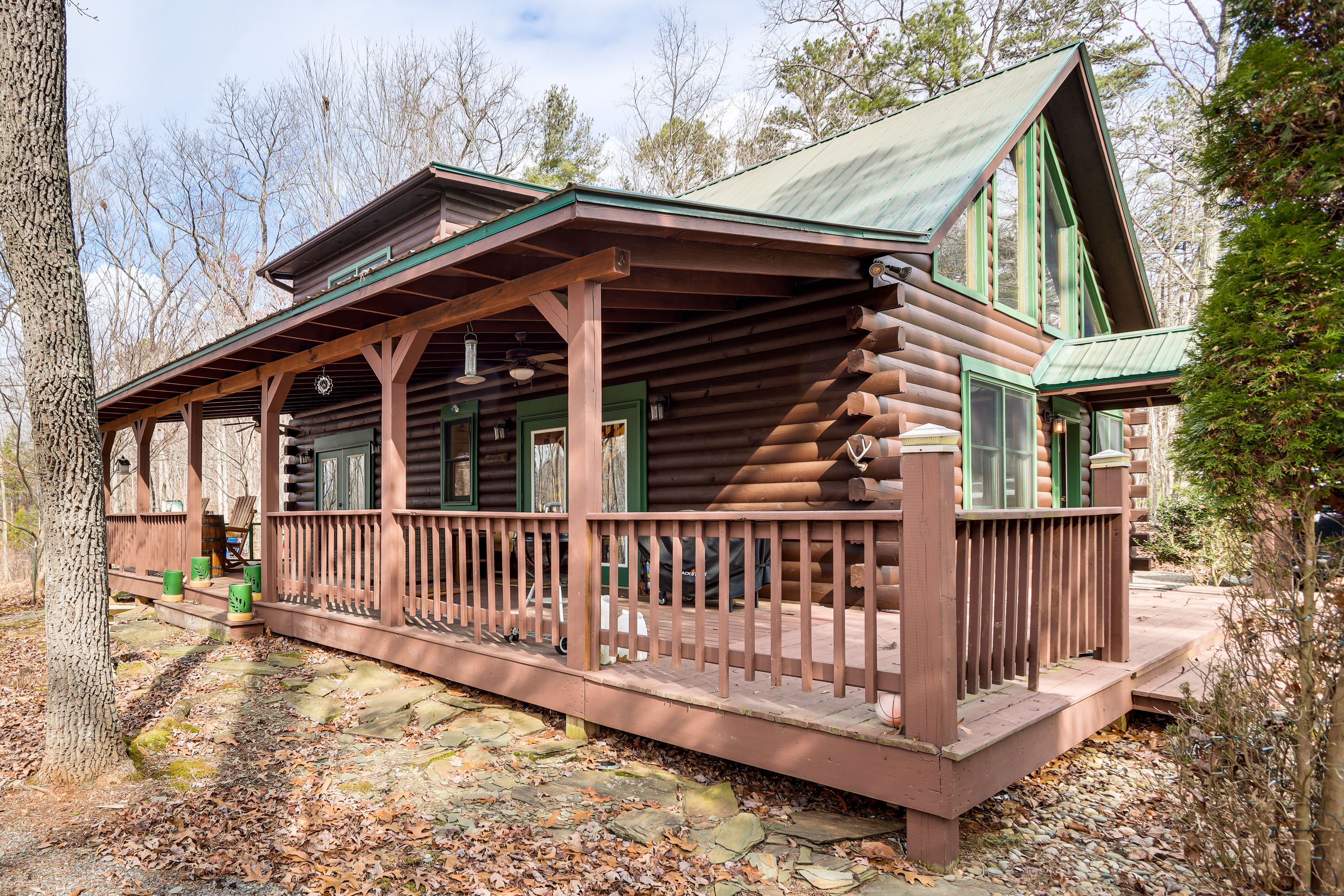 Exterior | Driveway Parking (4 Vehicles)