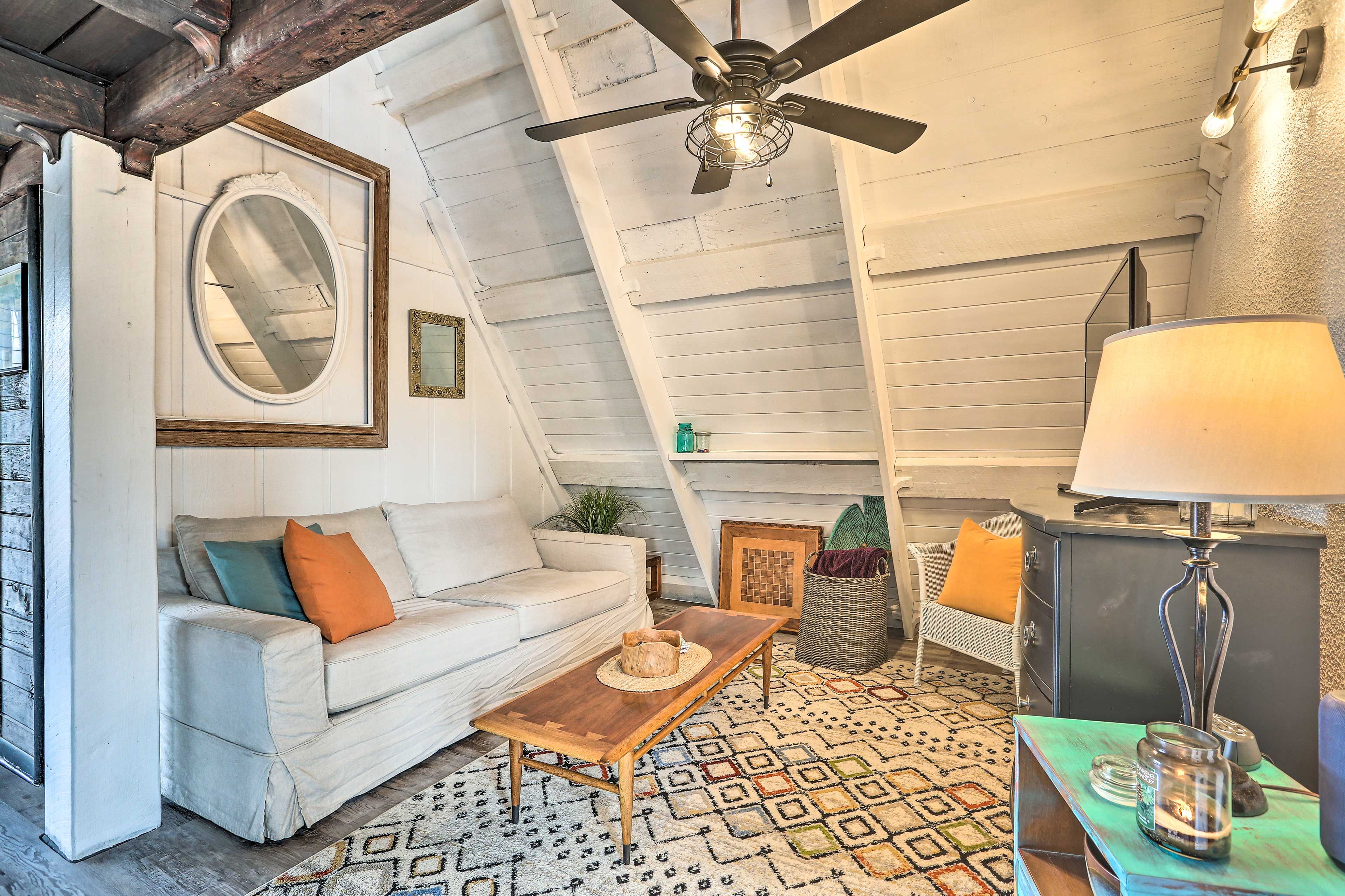 Living Area | Full Sleeper Sofa | Smart TV | 1st Floor