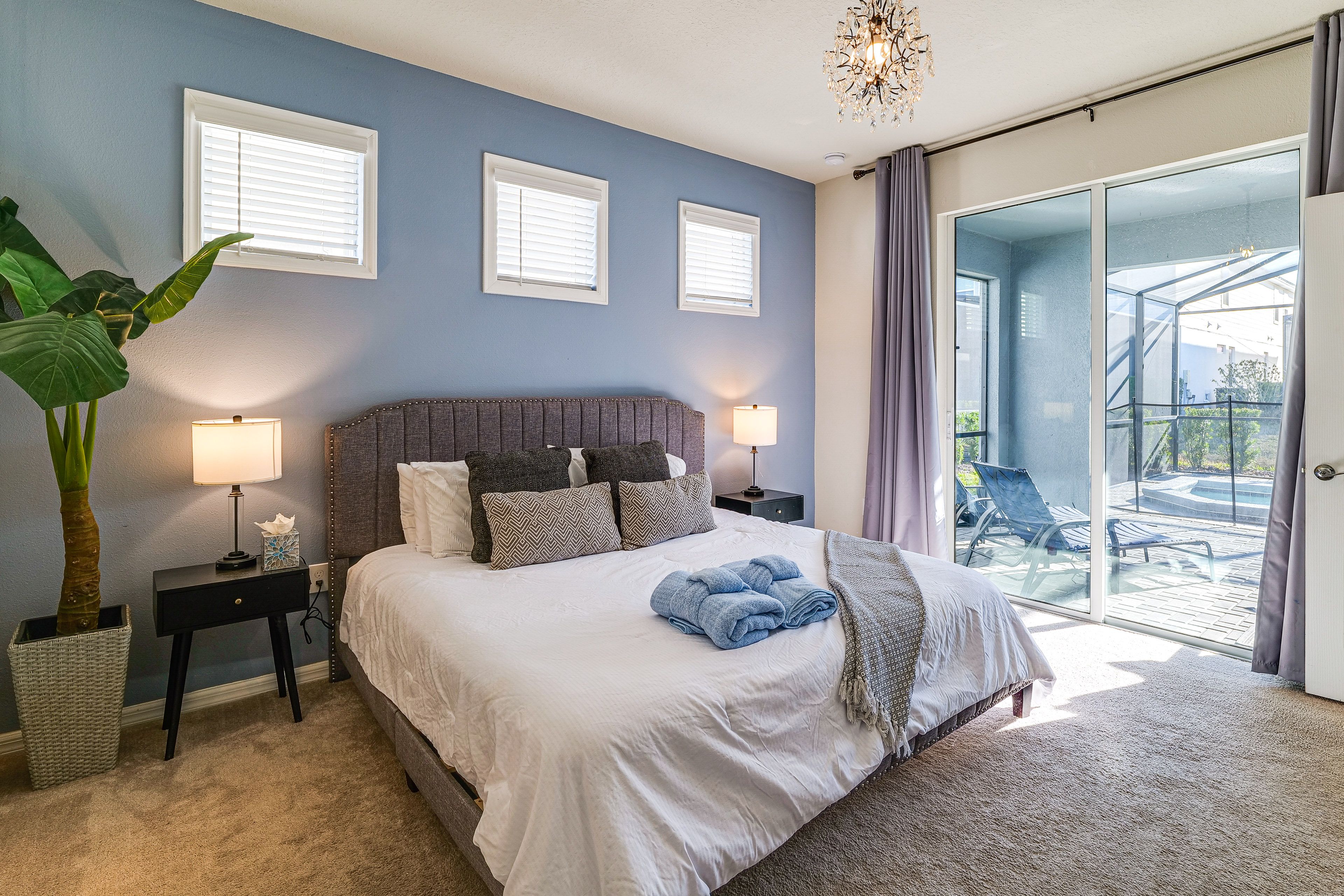 Bedroom 1 | 1st Floor | King Bed