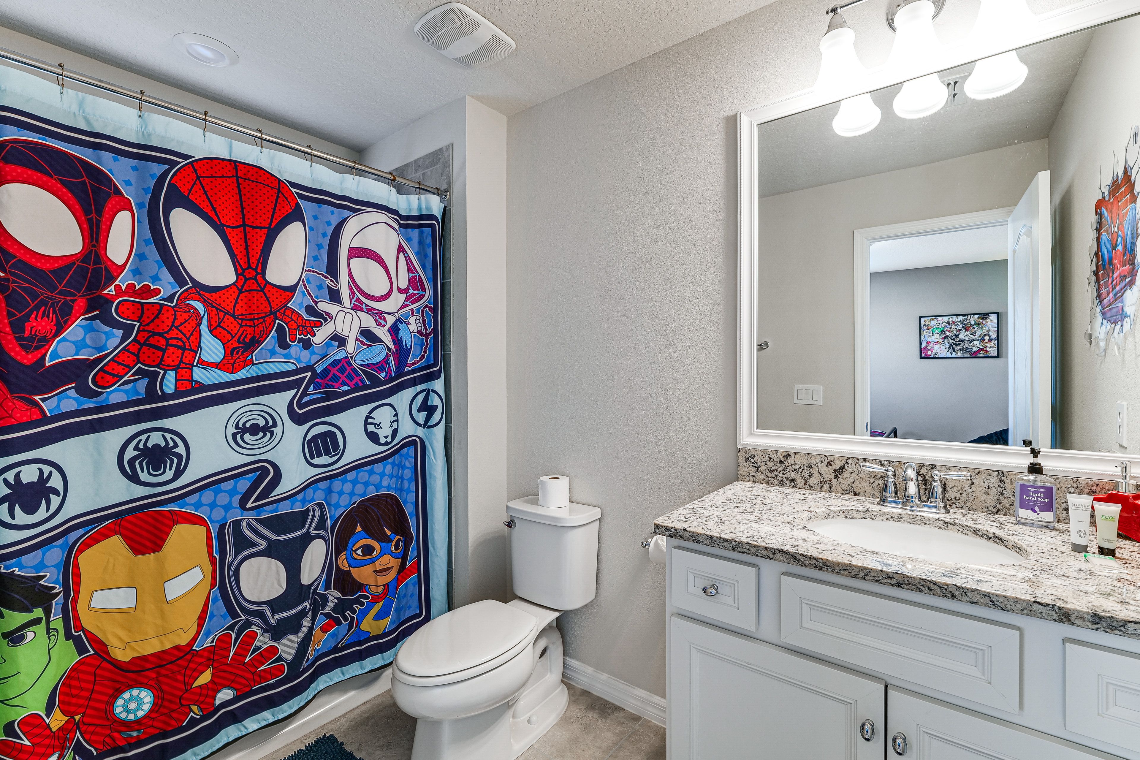 Full Bathroom | 2nd Floor