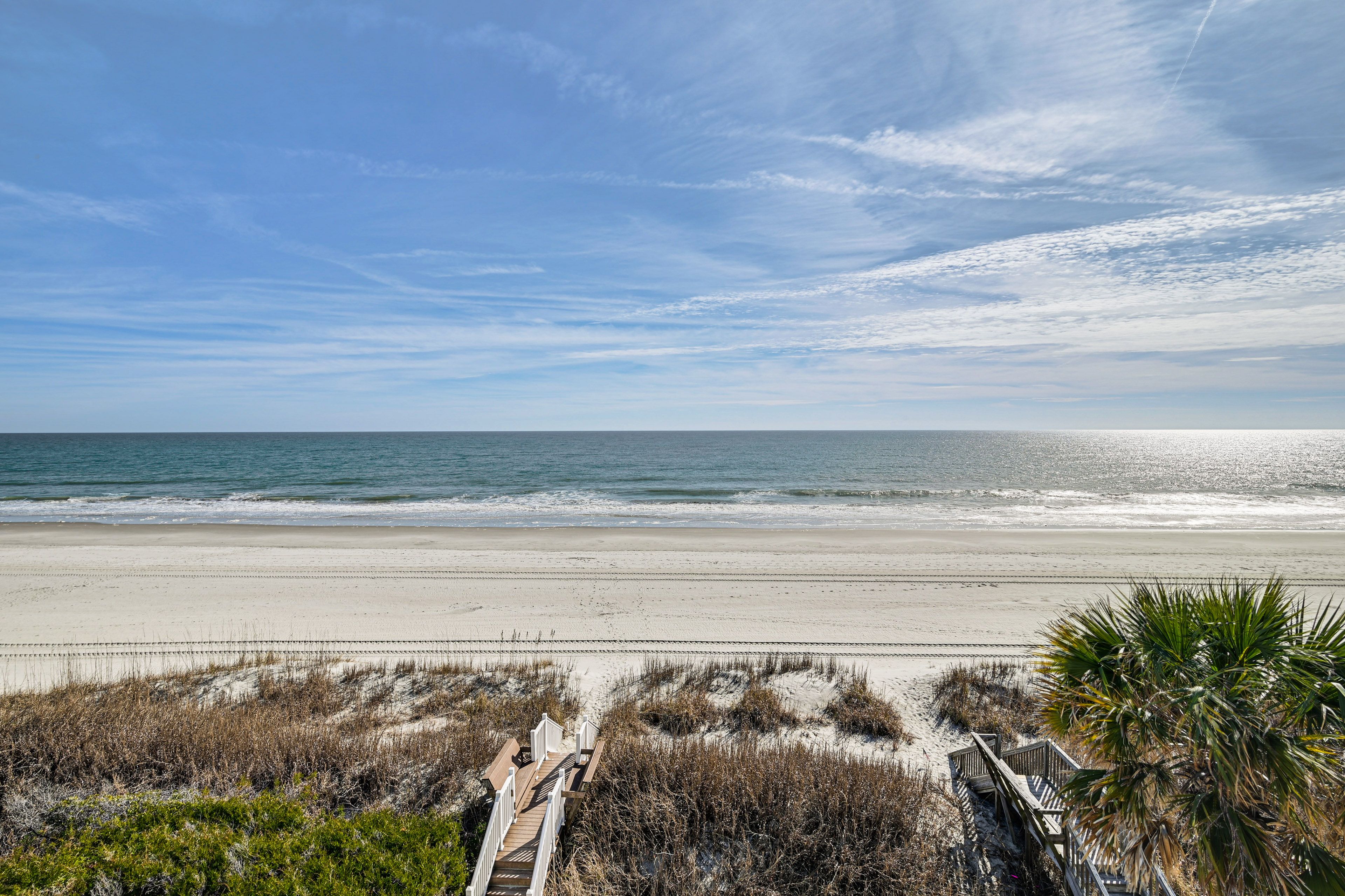 Beach & Ocean Views