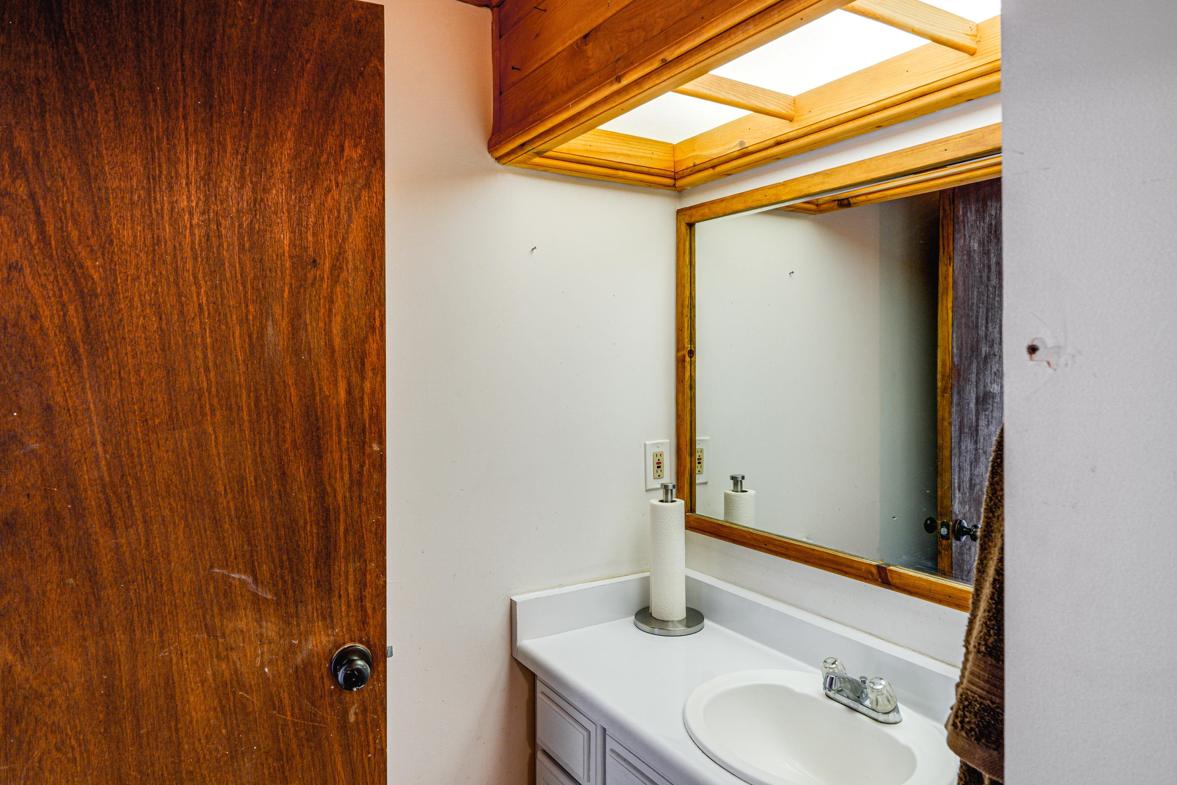 Bathroom | Lower Level