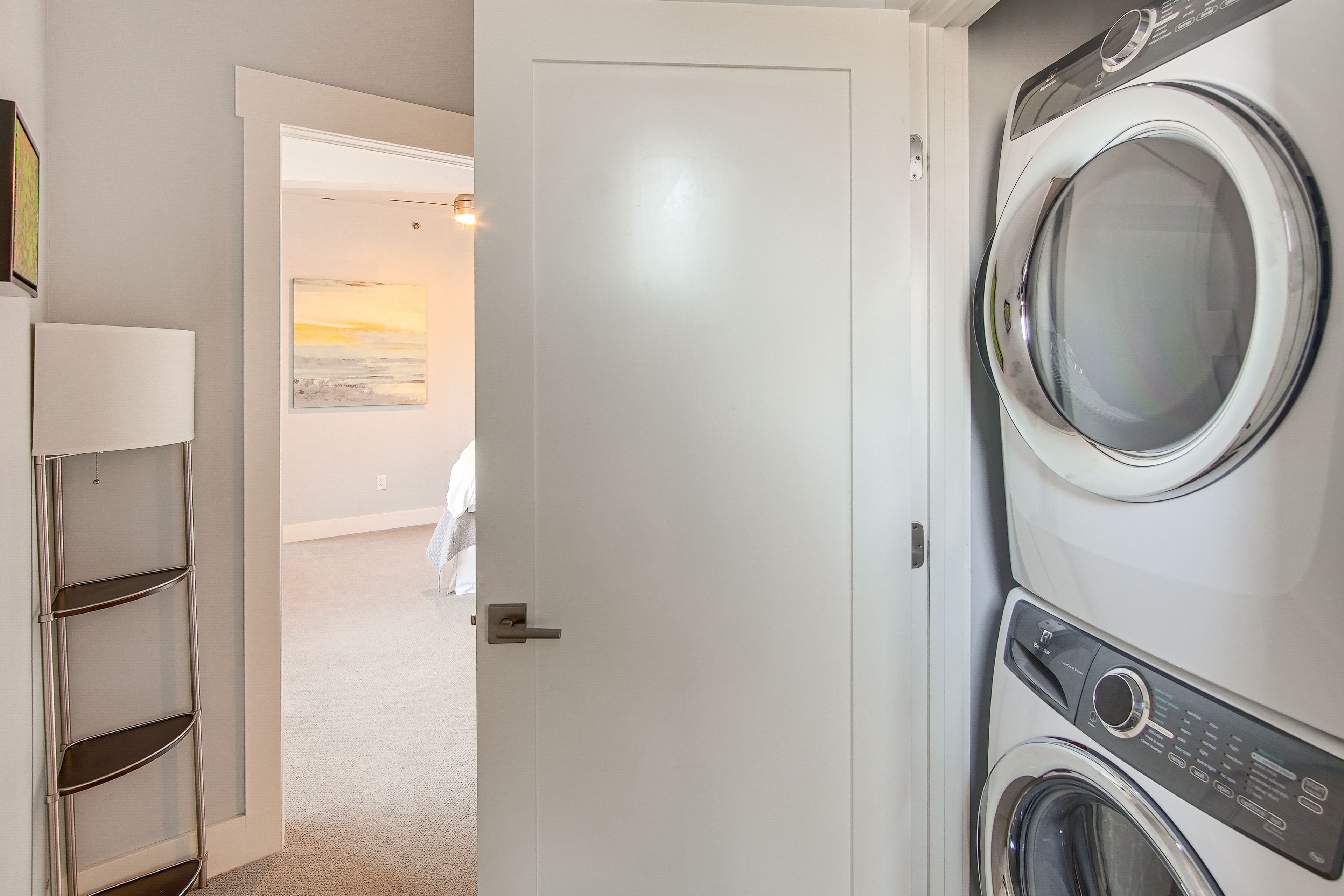 Washer & Dryer | Upper Level
