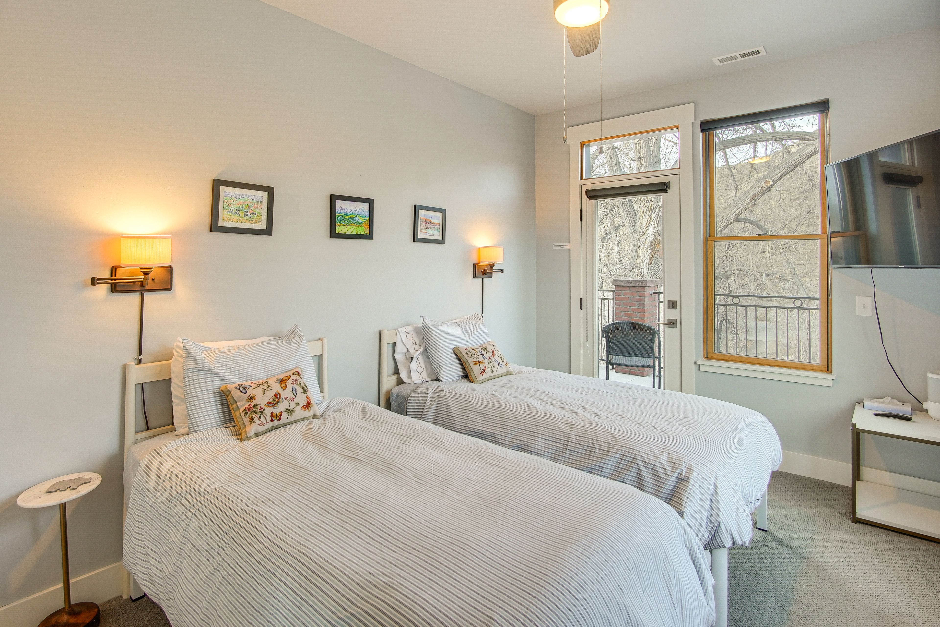 Bedroom 3 | 2 Twin Beds | Upper Level