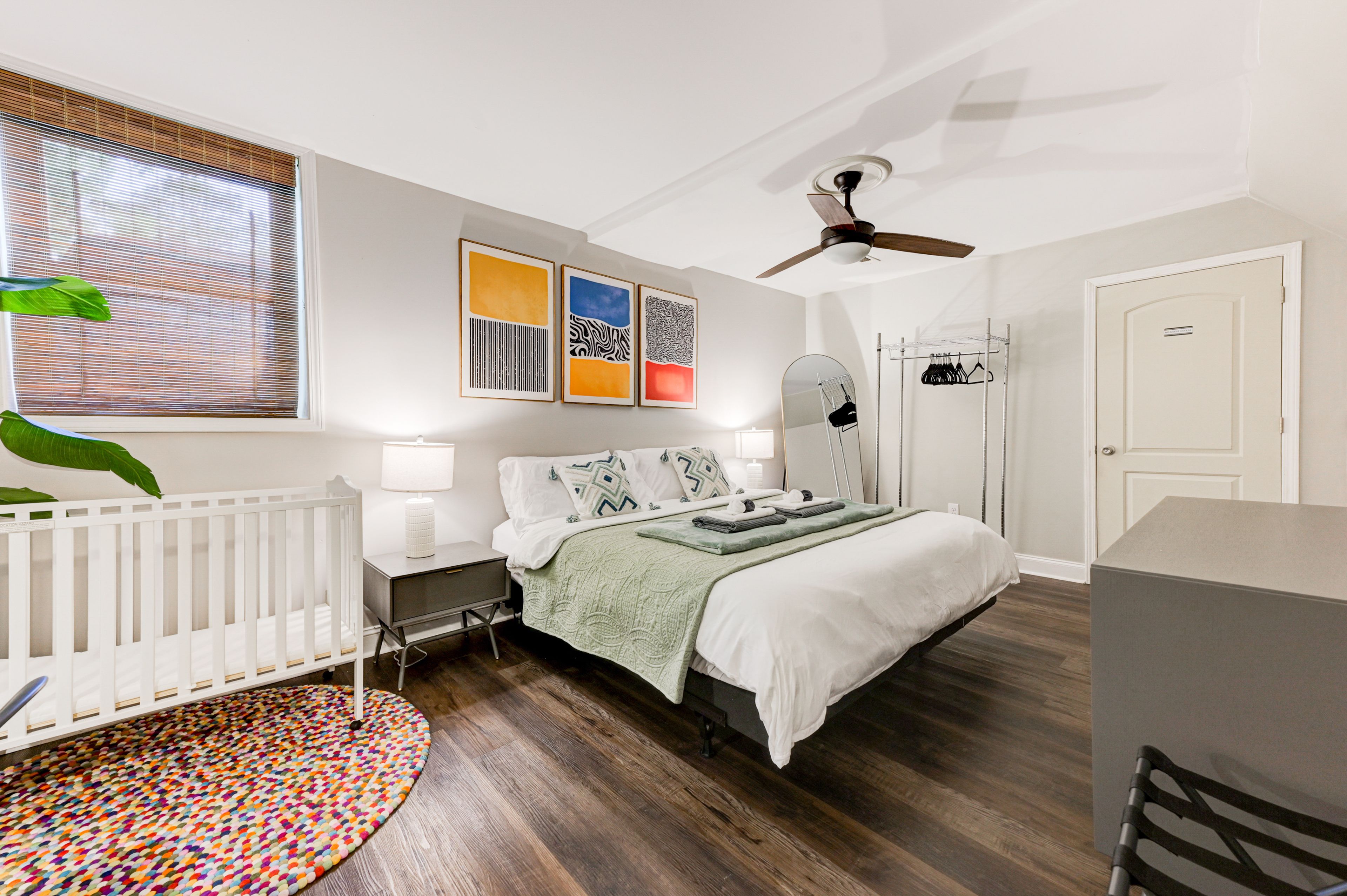 Bedroom 3 | Lower Floor | King Bed | Crib