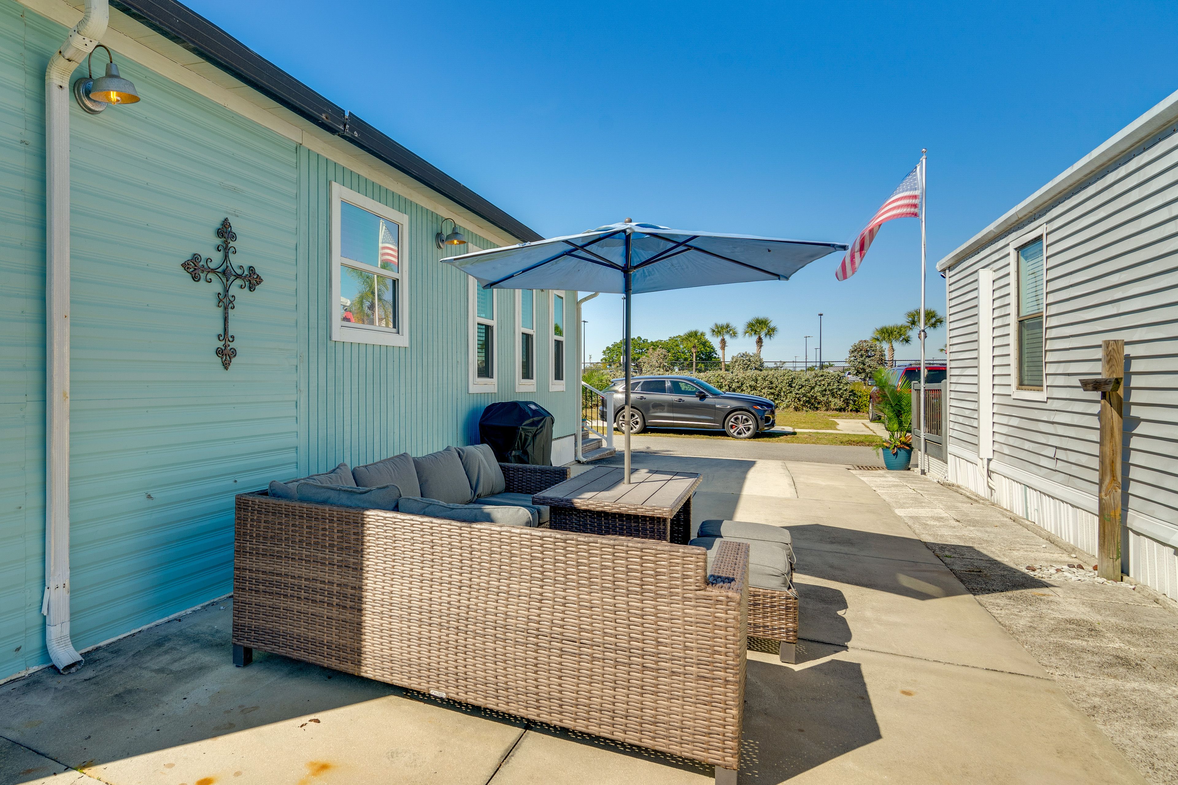 Parking | Driveway (1 Vehicle)