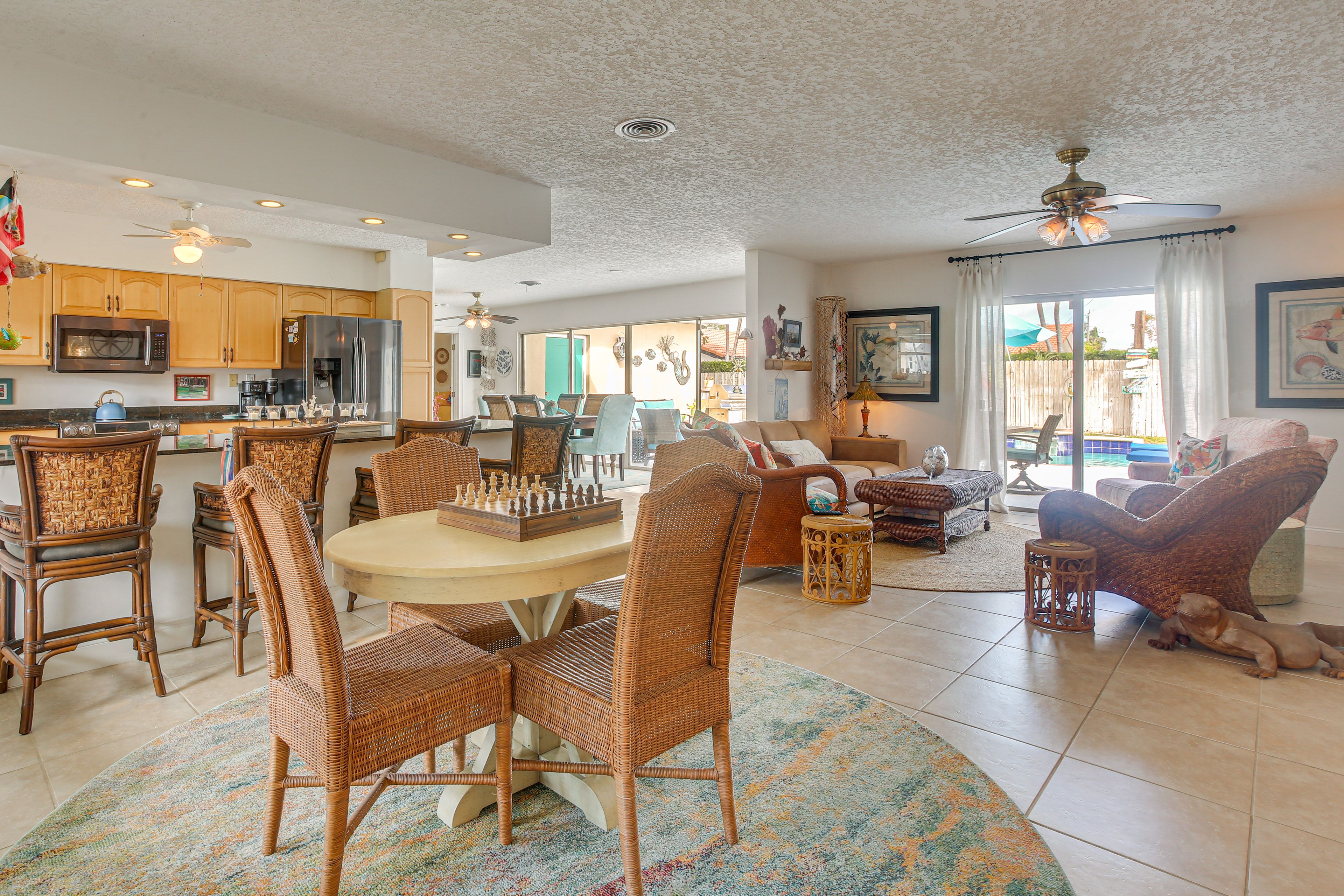 Home Interior | Single-Story Layout