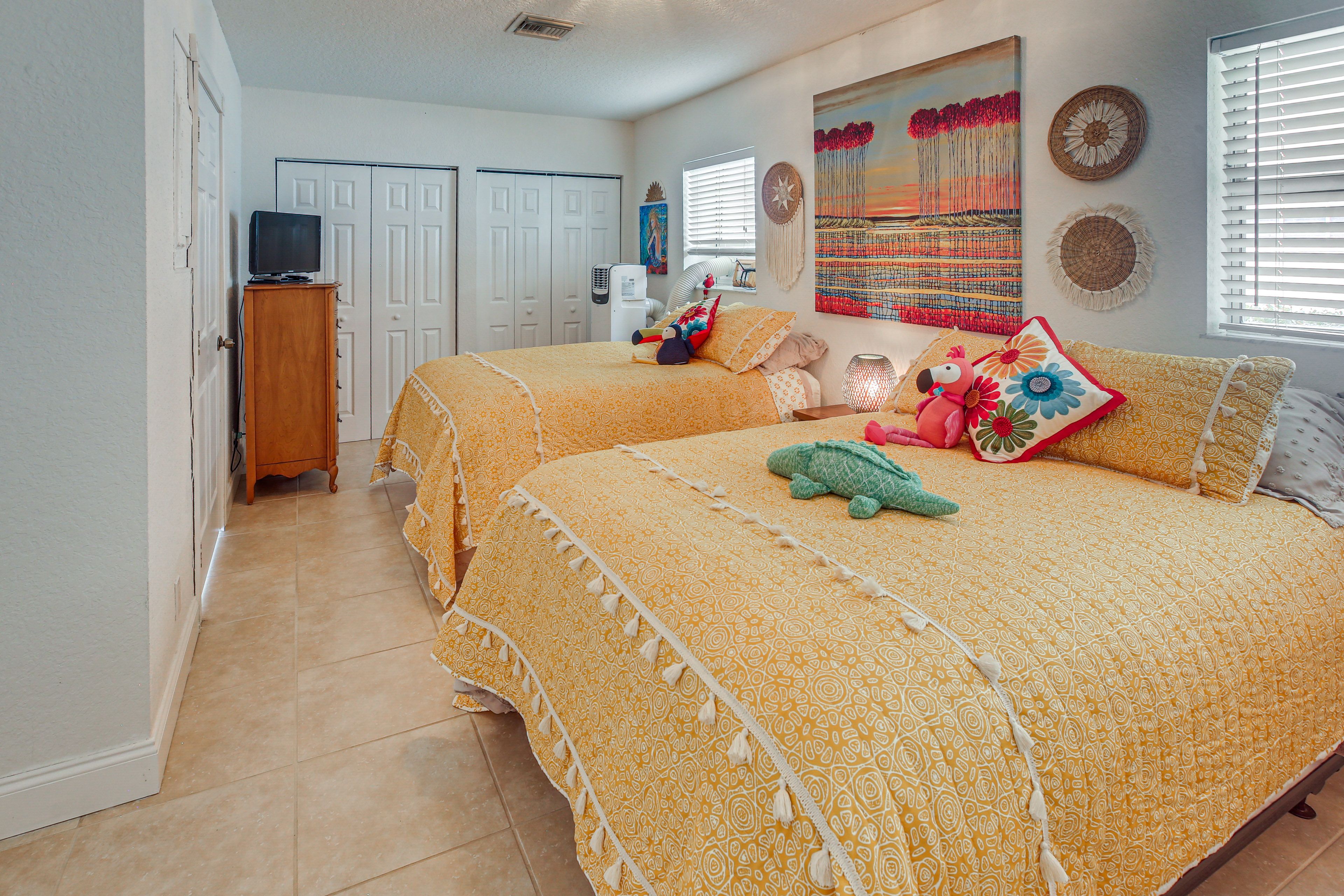 Bedroom 3 | 2 Full Beds