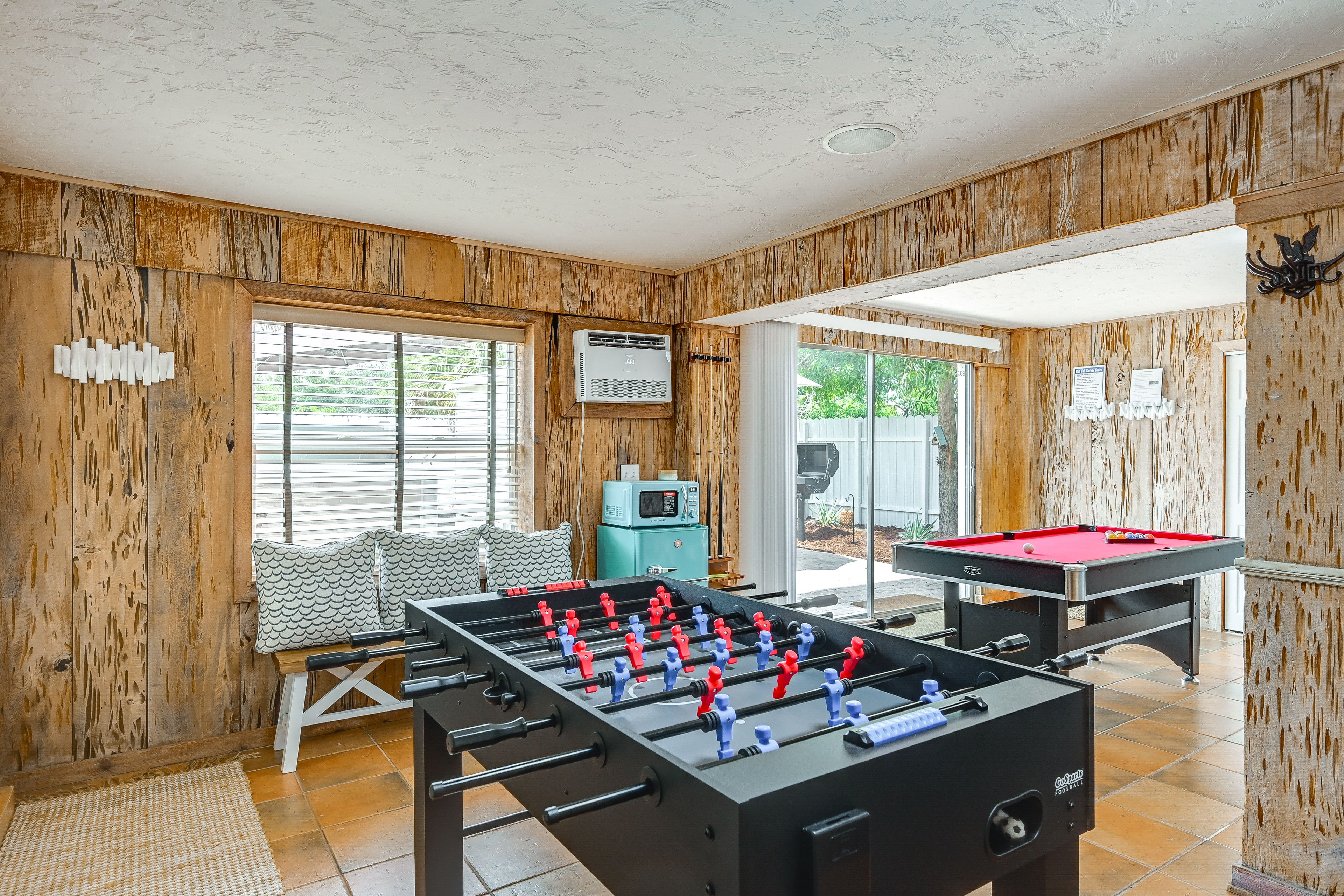 Game Room | Lower Level