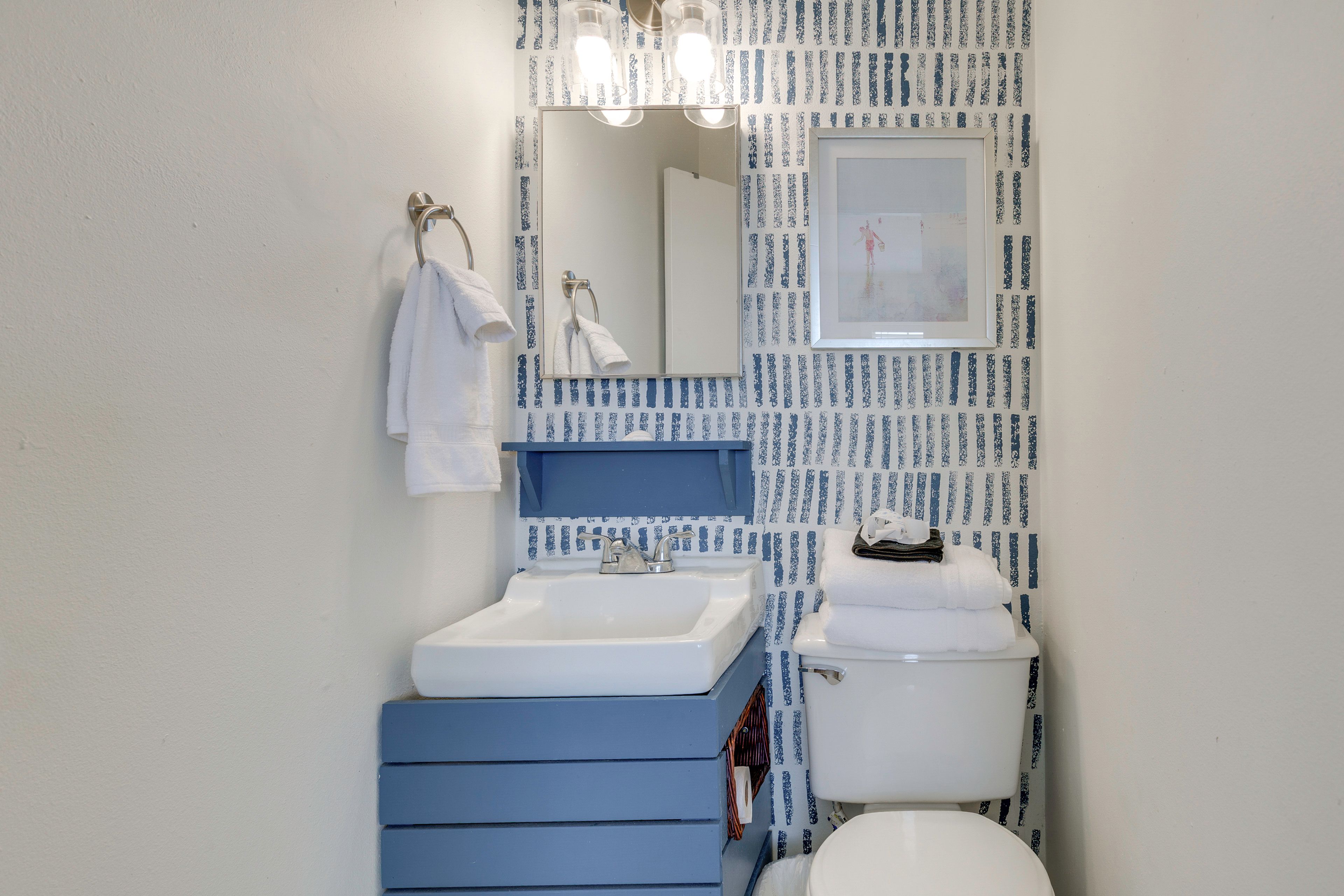 En-Suite Half Bathroom