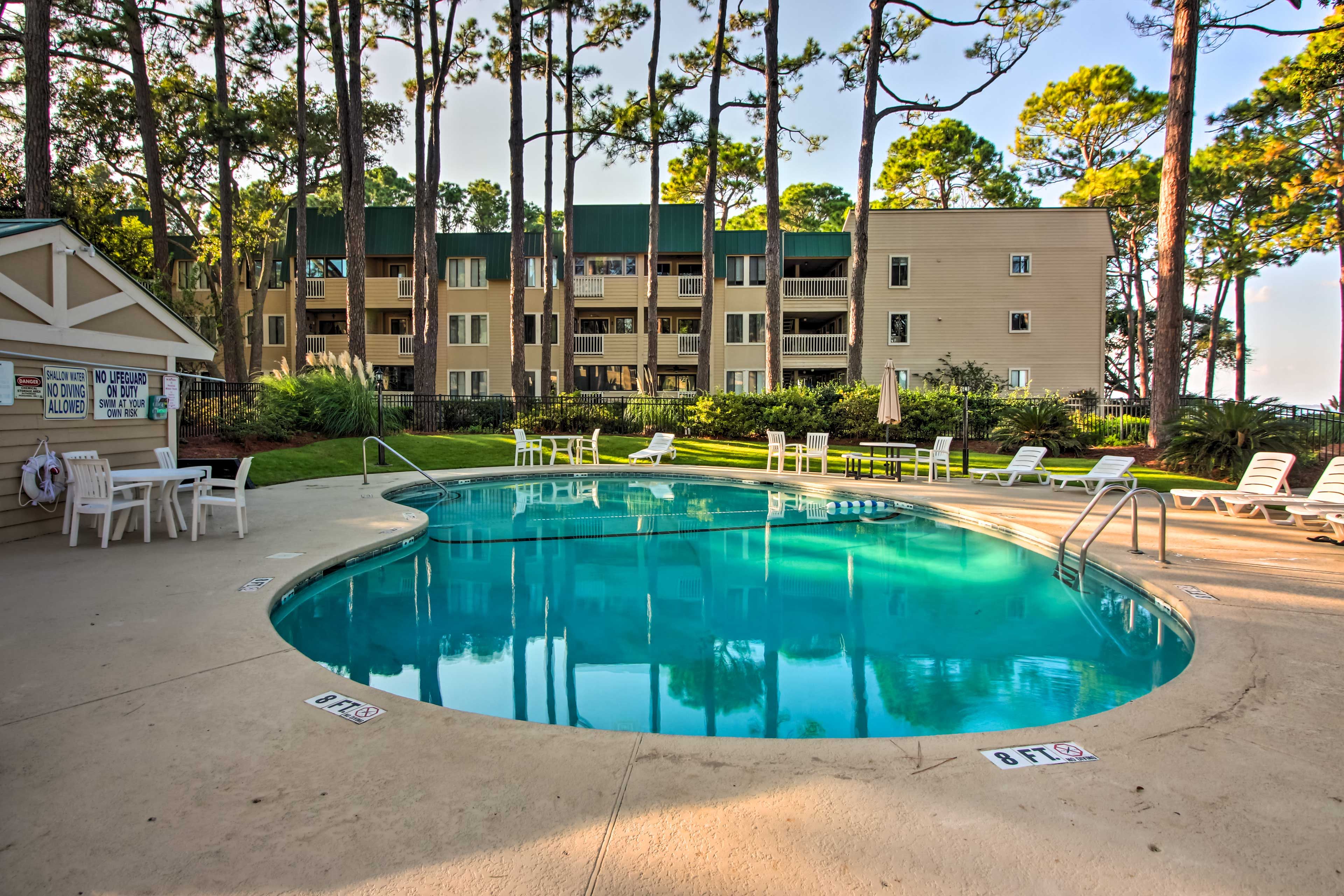 The Spa on Port Royal Sound | 2 Outdoor Pools