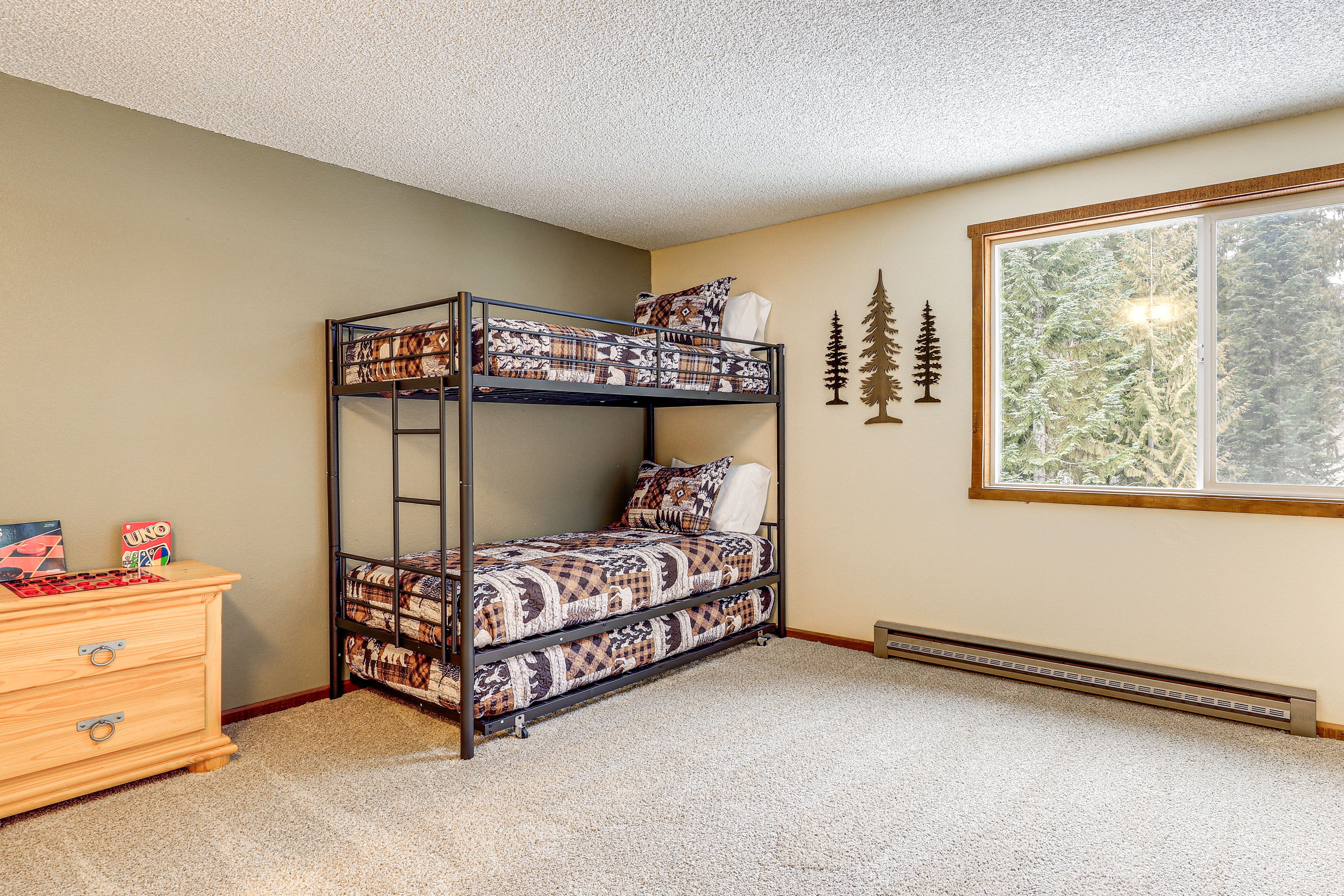 Bedroom 5 | Twin Bunk Bed w/ Twin Trundle | 2nd Floor