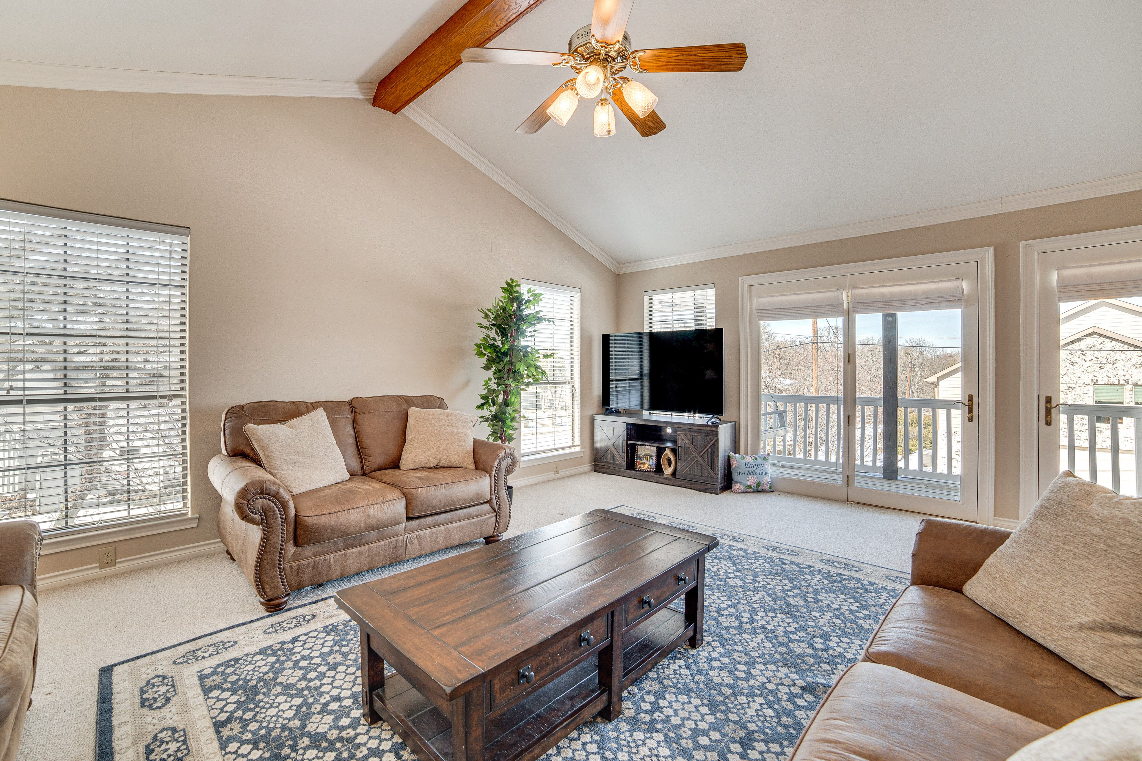 Living Area | Queen Sleeper Sofa | TV | 2nd Floor