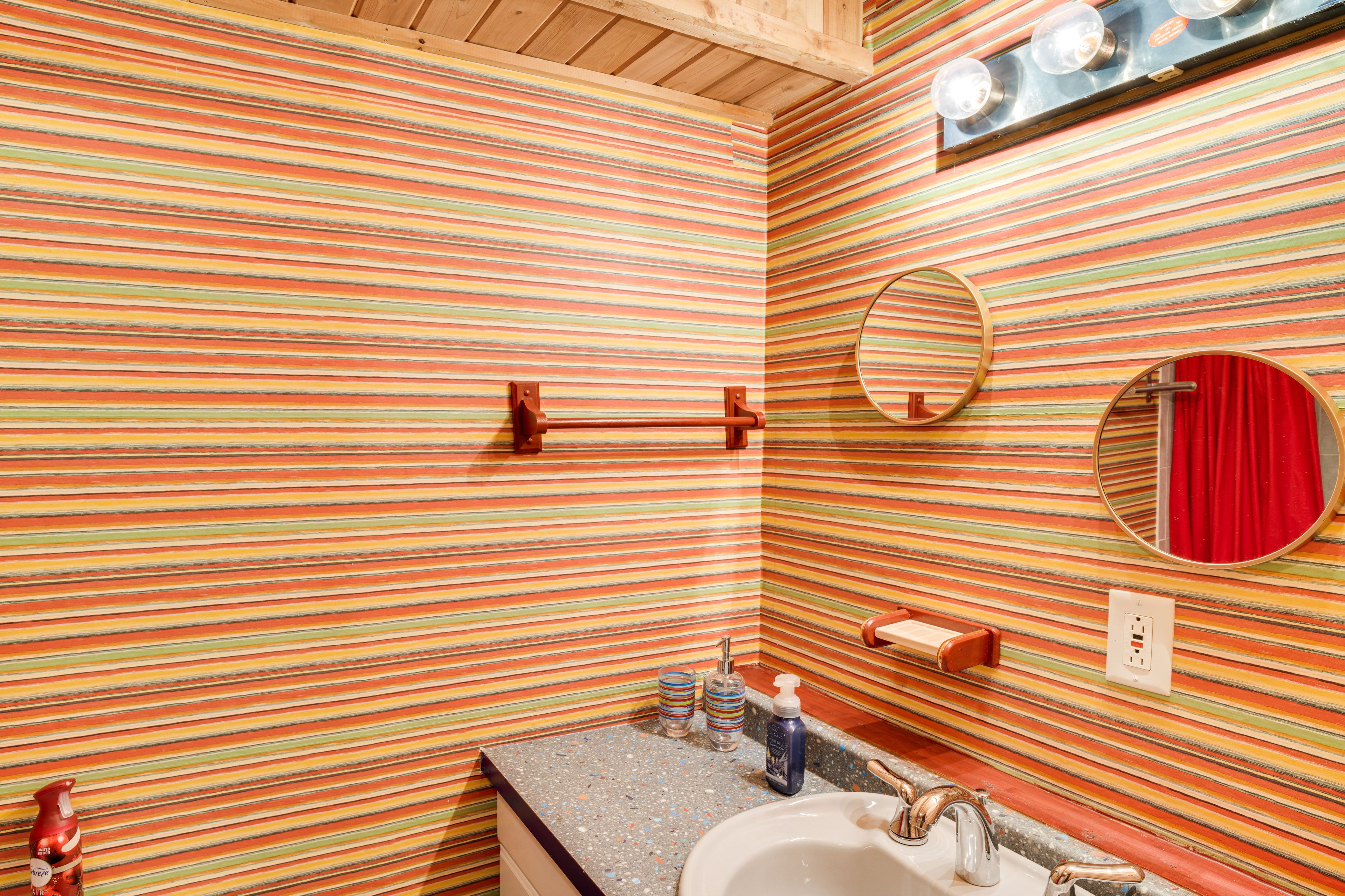 Full Bathroom | Basement