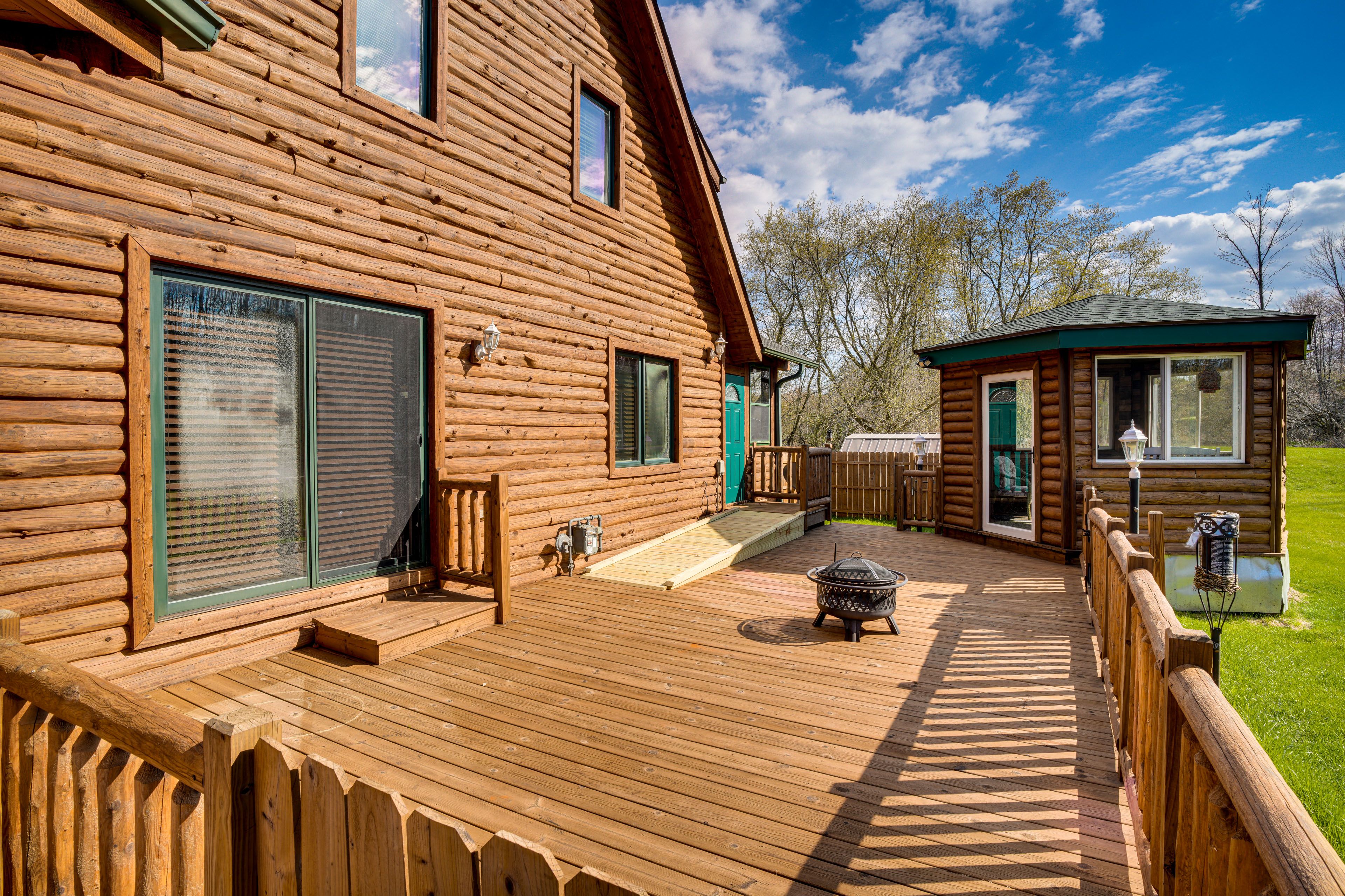 Cedar Grove Vacation Rental | 4BR | 3BA | 3,000 Sq Ft