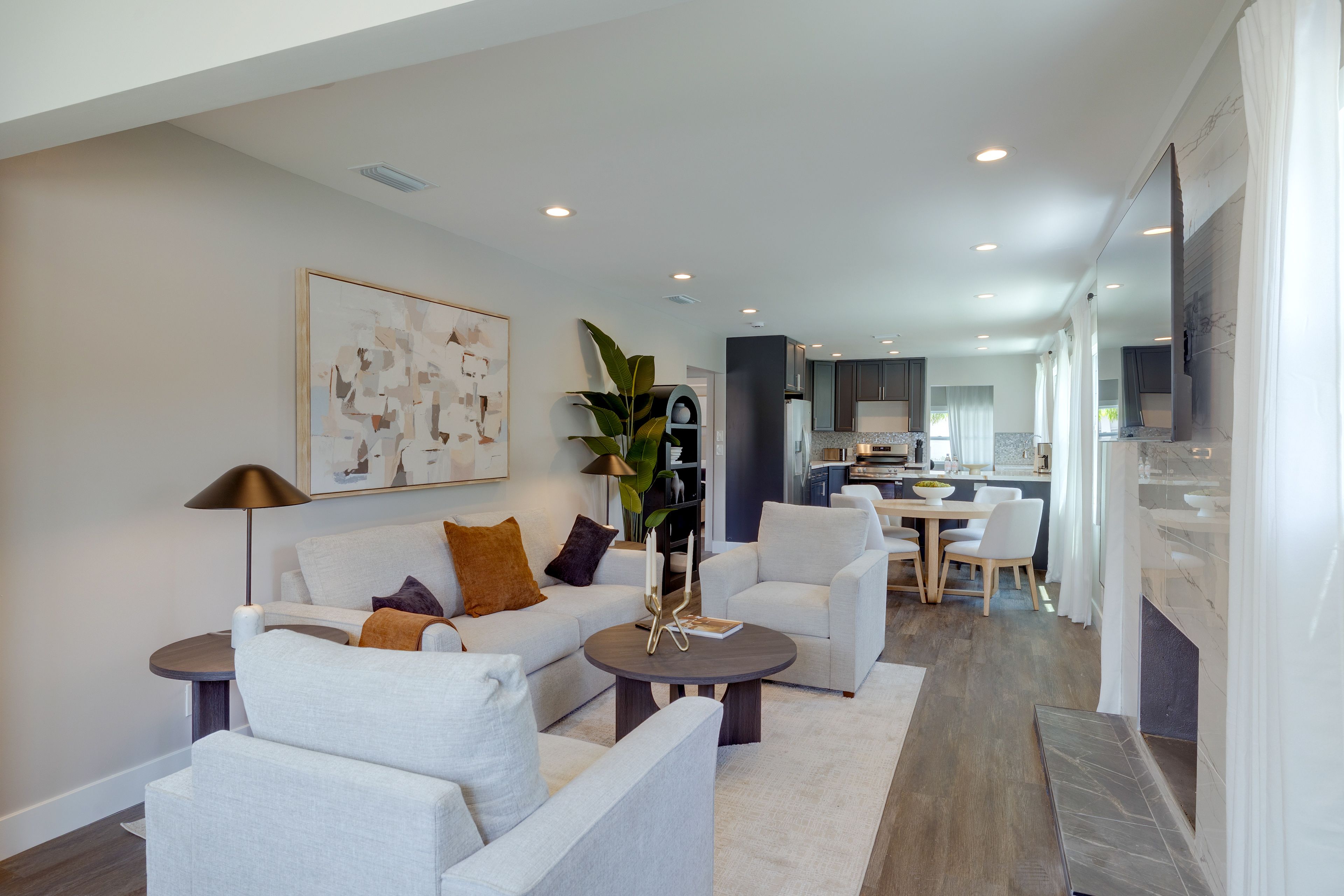 West Palm Beach Vacation Rental | 3BR | 2BA | 1,100 Sq Ft | Steps to Enter