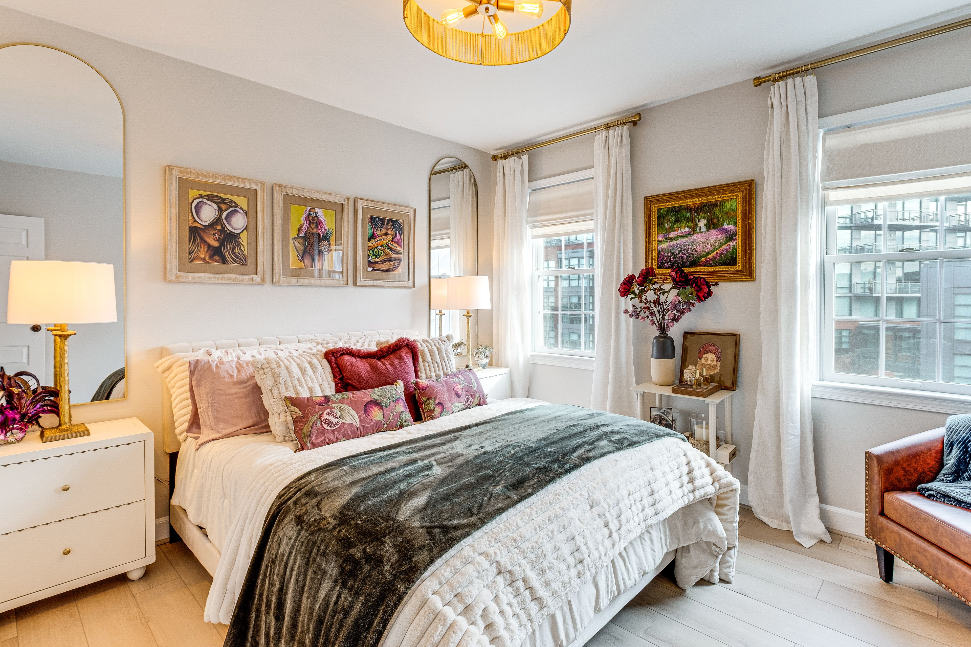 Bedroom 1 | Queen Bed