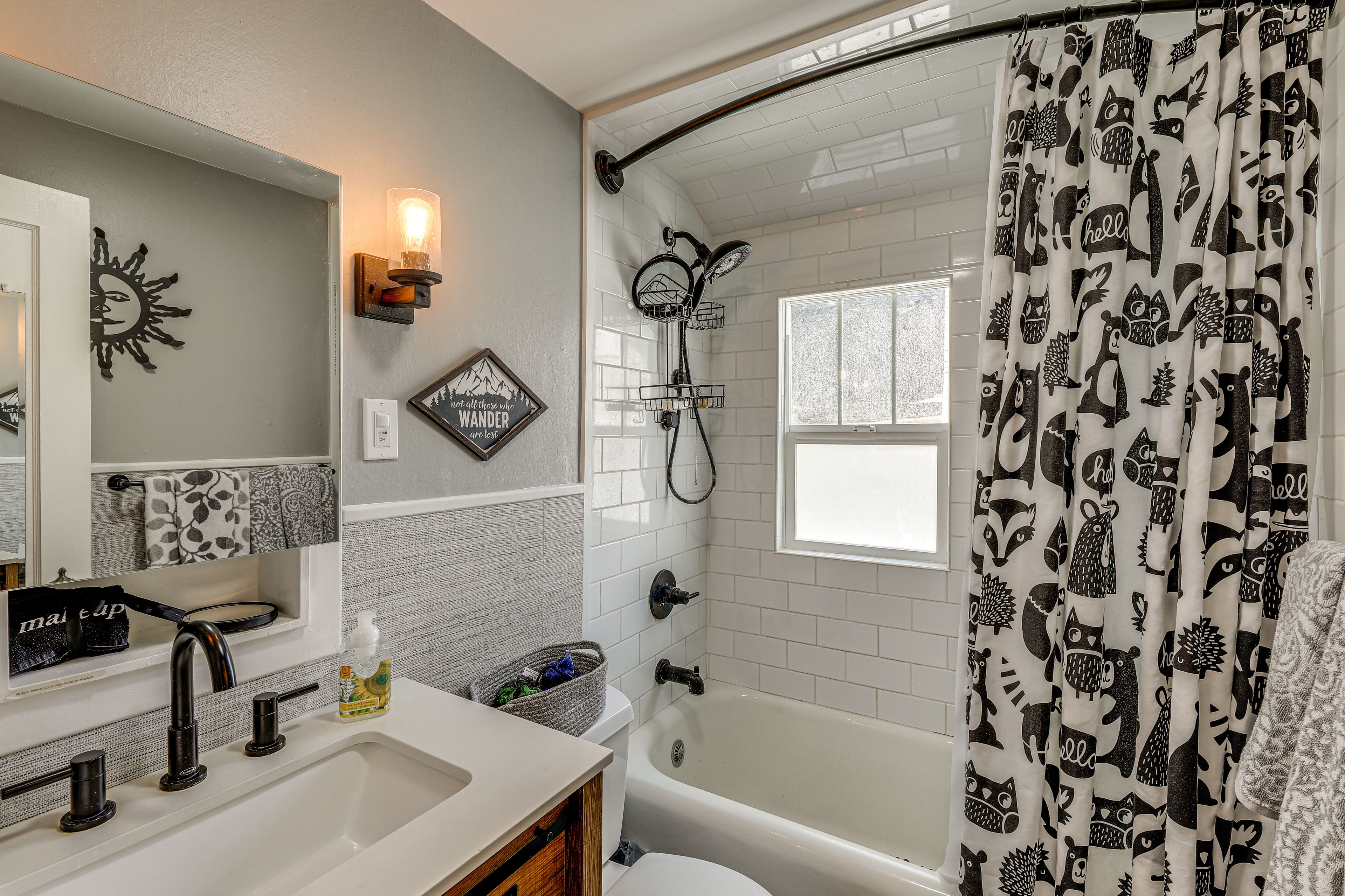 Bathroom | 2nd Level