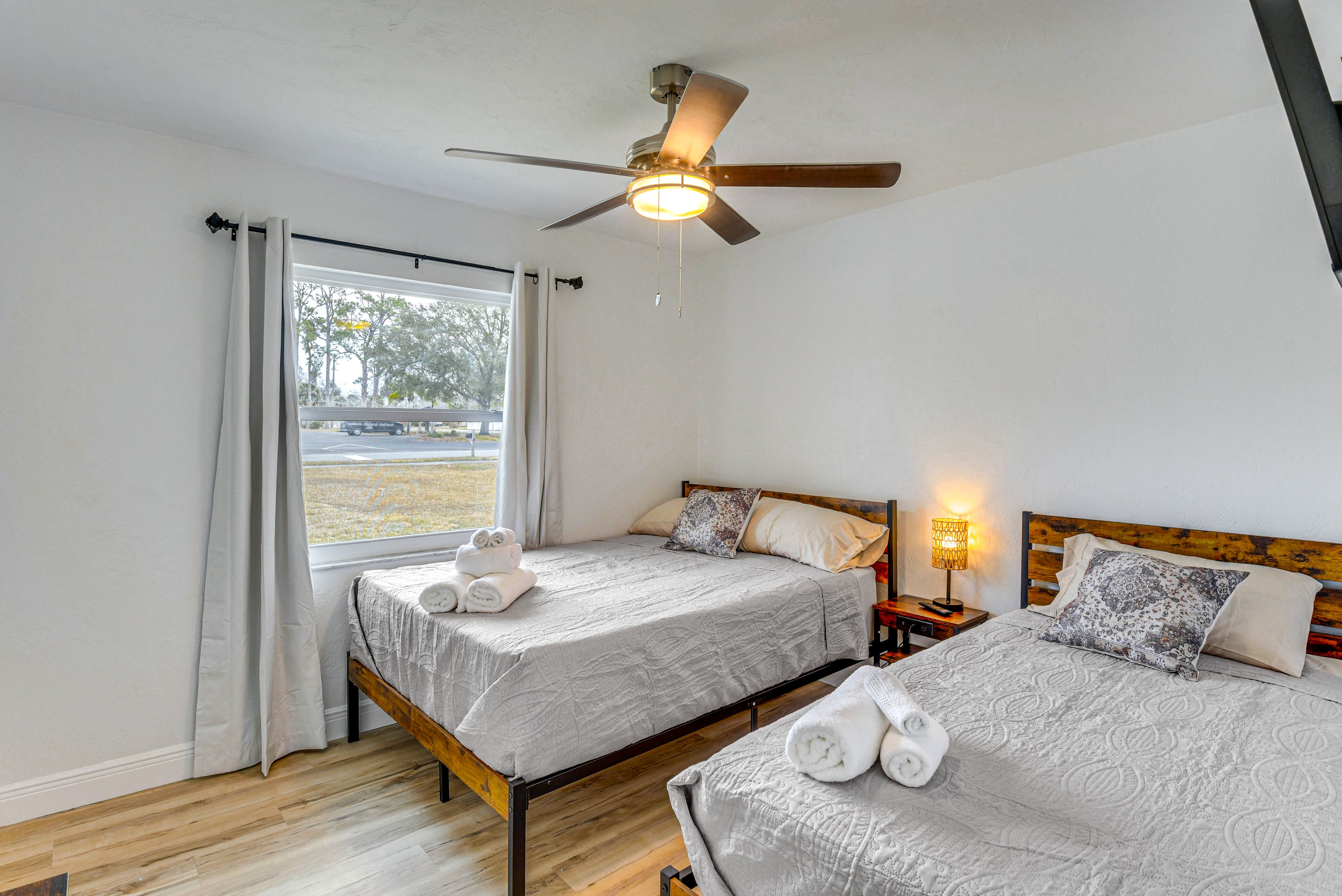 Bedroom 2 | Full Bed | Twin Bed