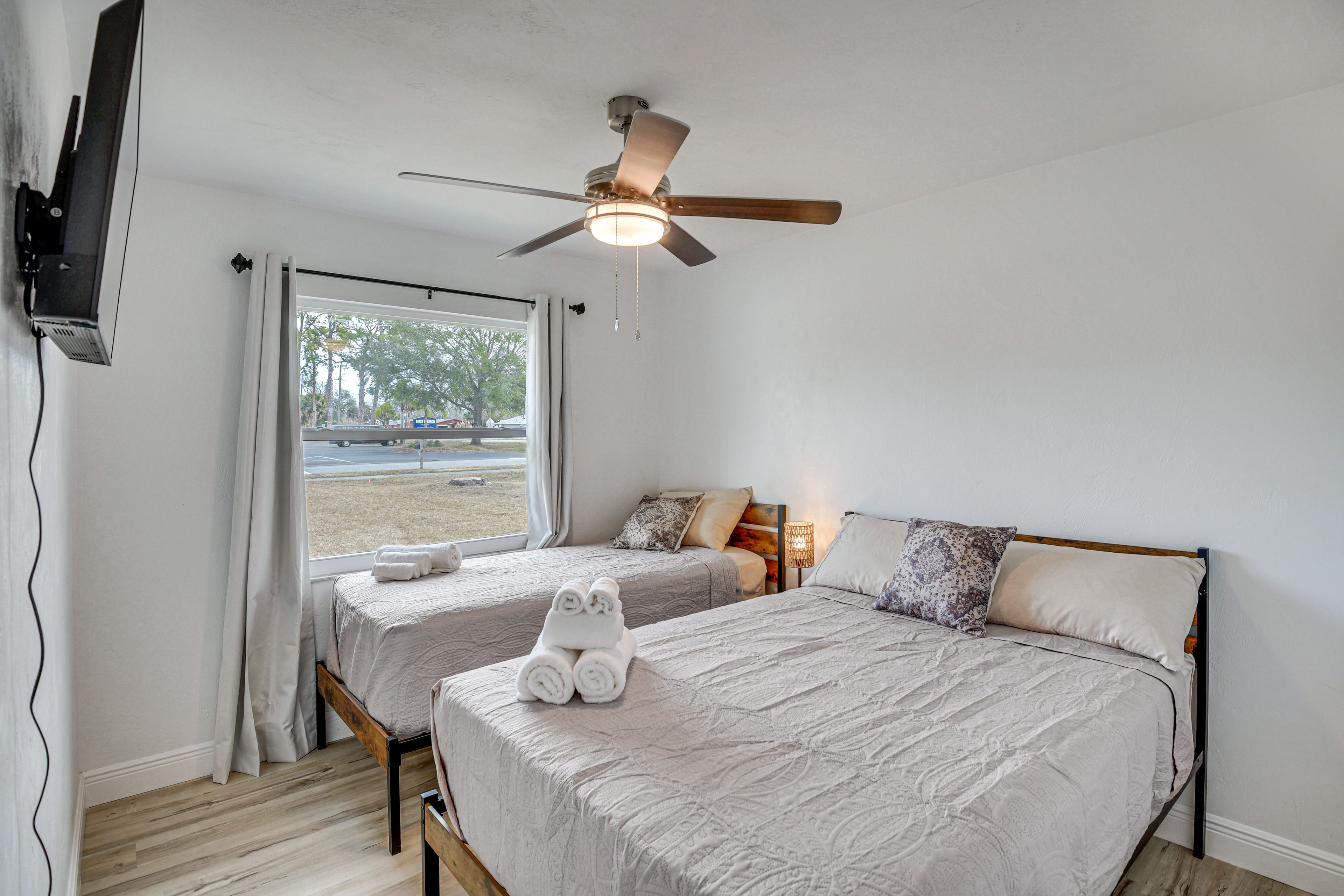 Bedroom 3 | Full Bed | Twin Bed