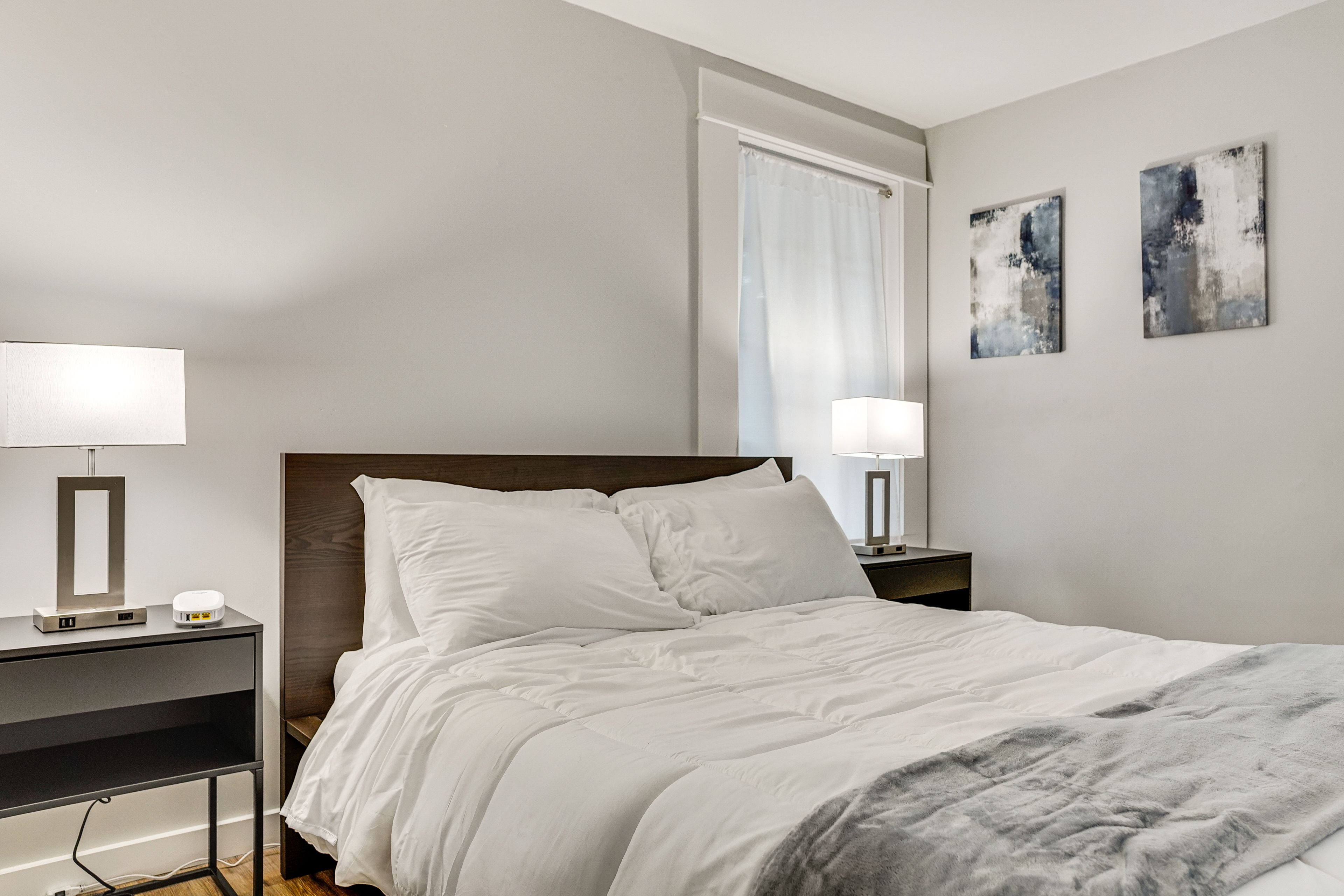 Bedroom 1 | Queen Bed | Main Level