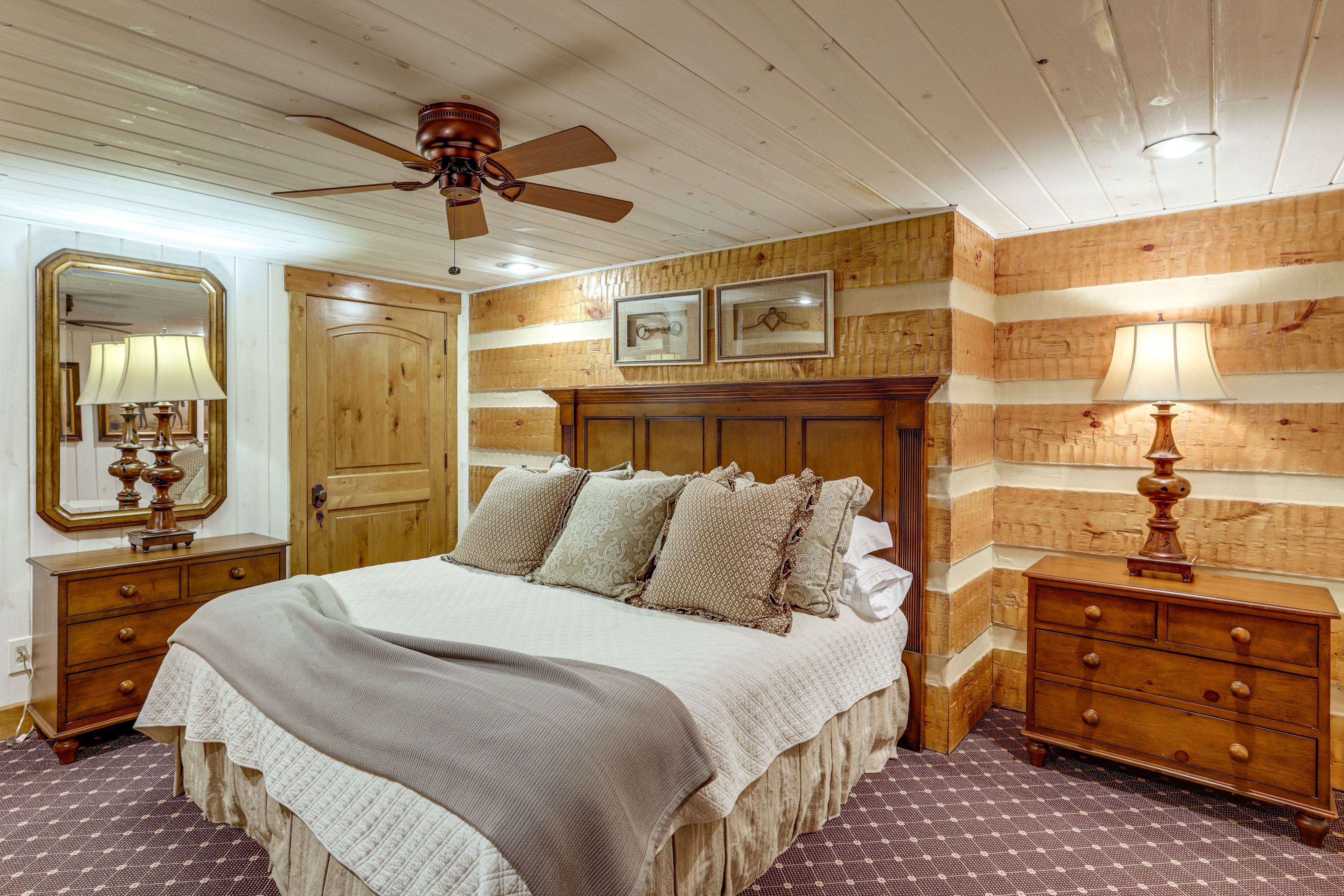 Bedroom 2 | Lower Level | King Bed