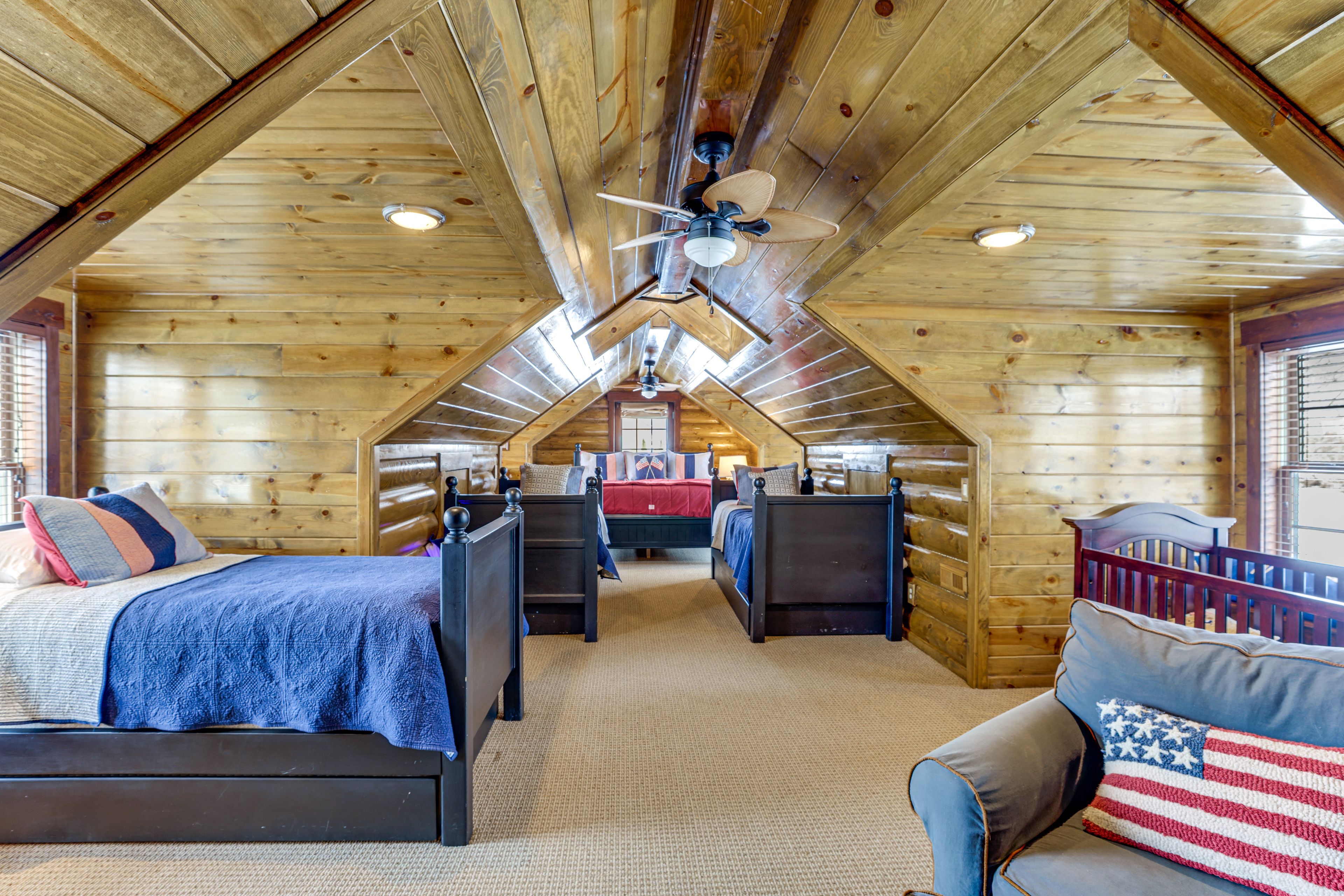 Bedroom 6 (Loft) | Upper Level | King Bed | 3 Twin Beds | Crib