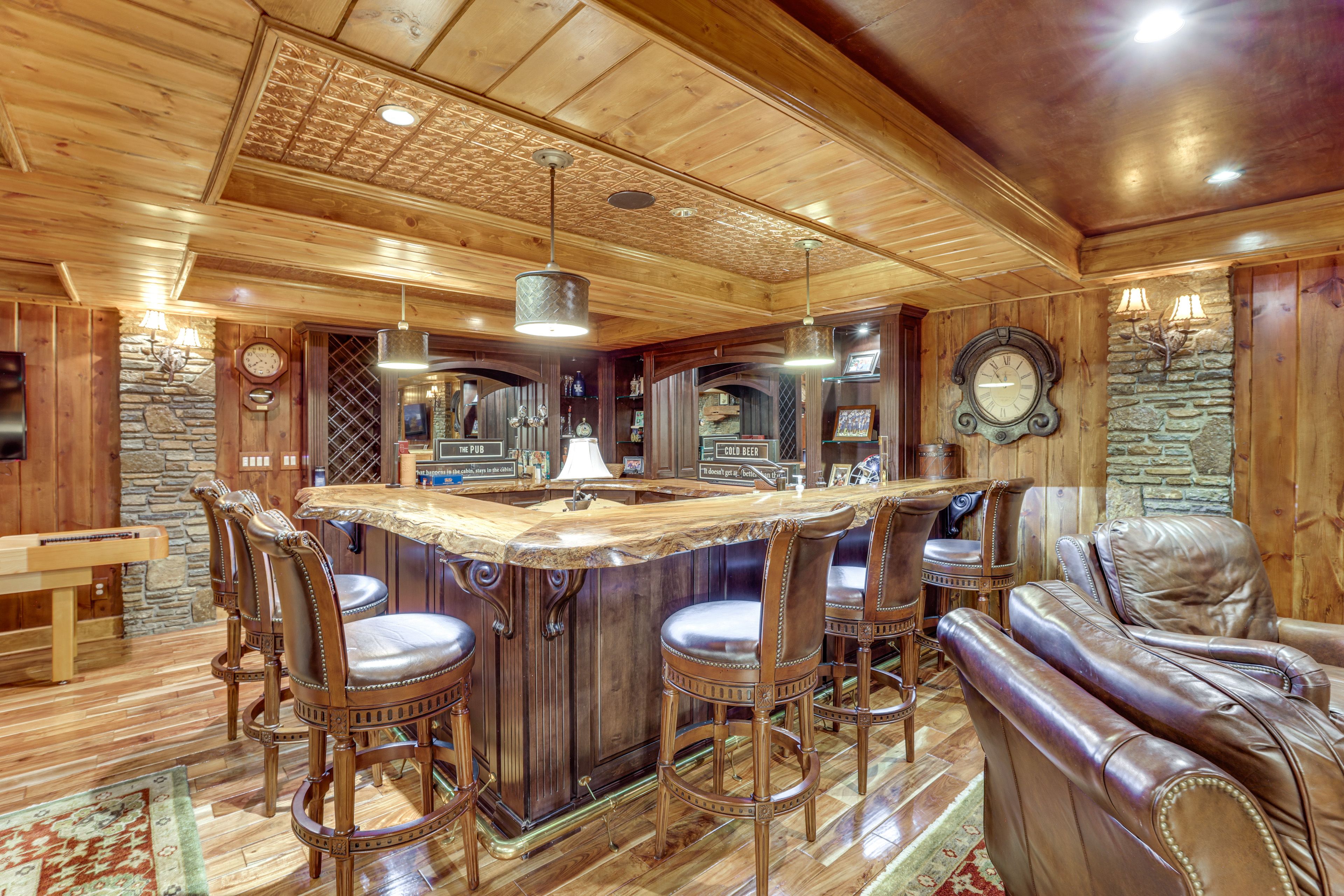 Wet Bar | Lower Level