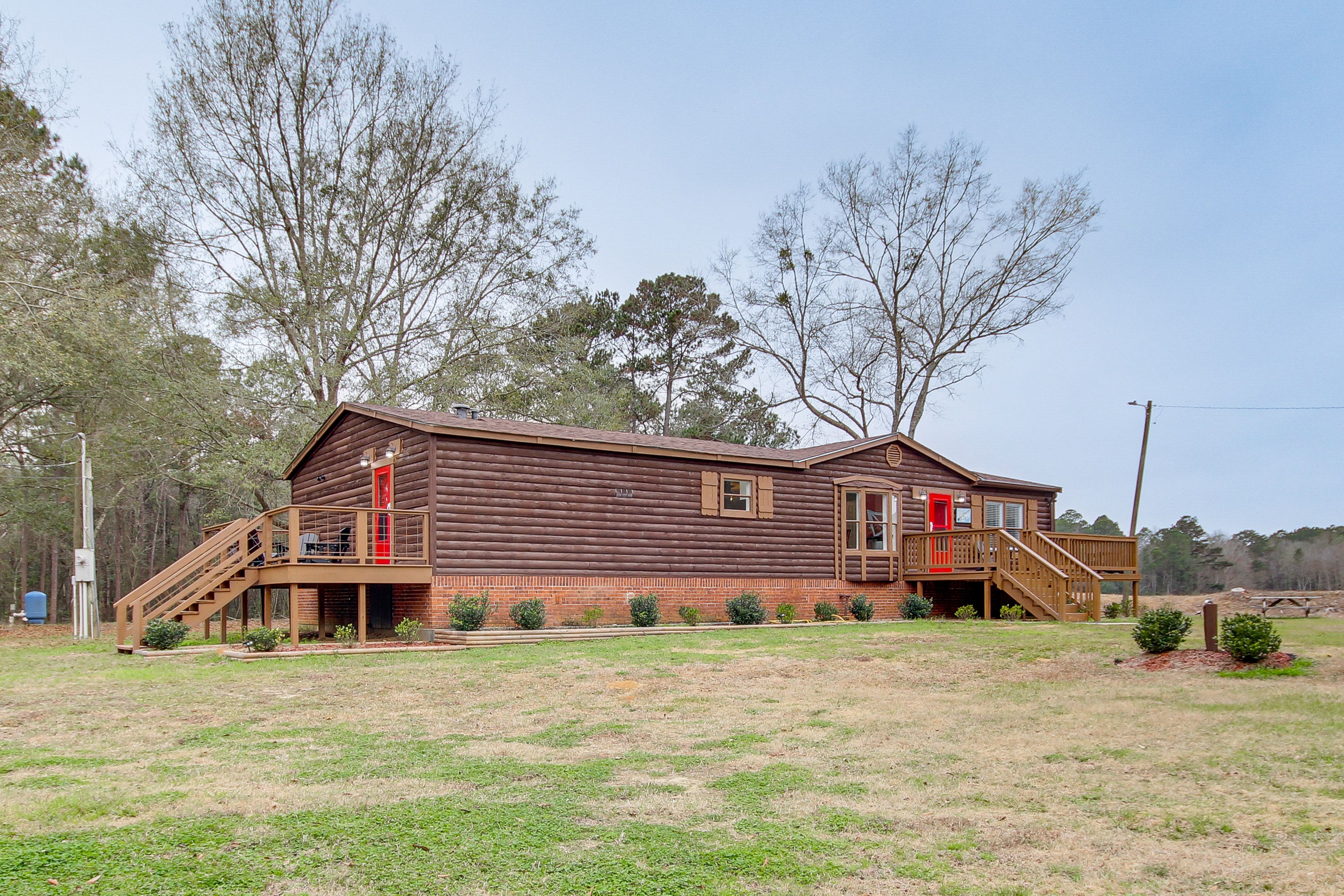 Exterior | Private Yard