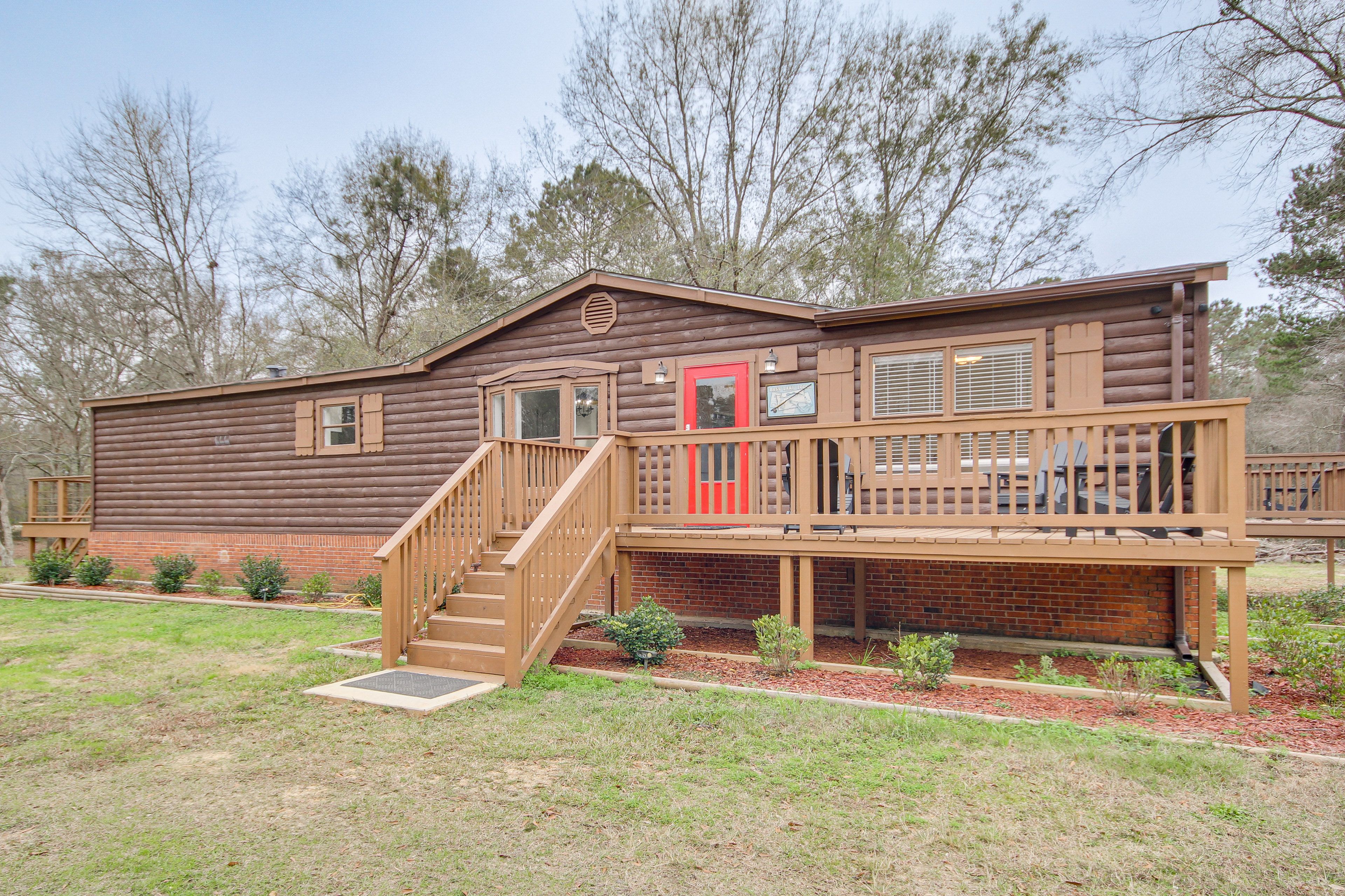 Perkinston Vacation Rental | 3BR | 2BA | 1,800 Sq Ft