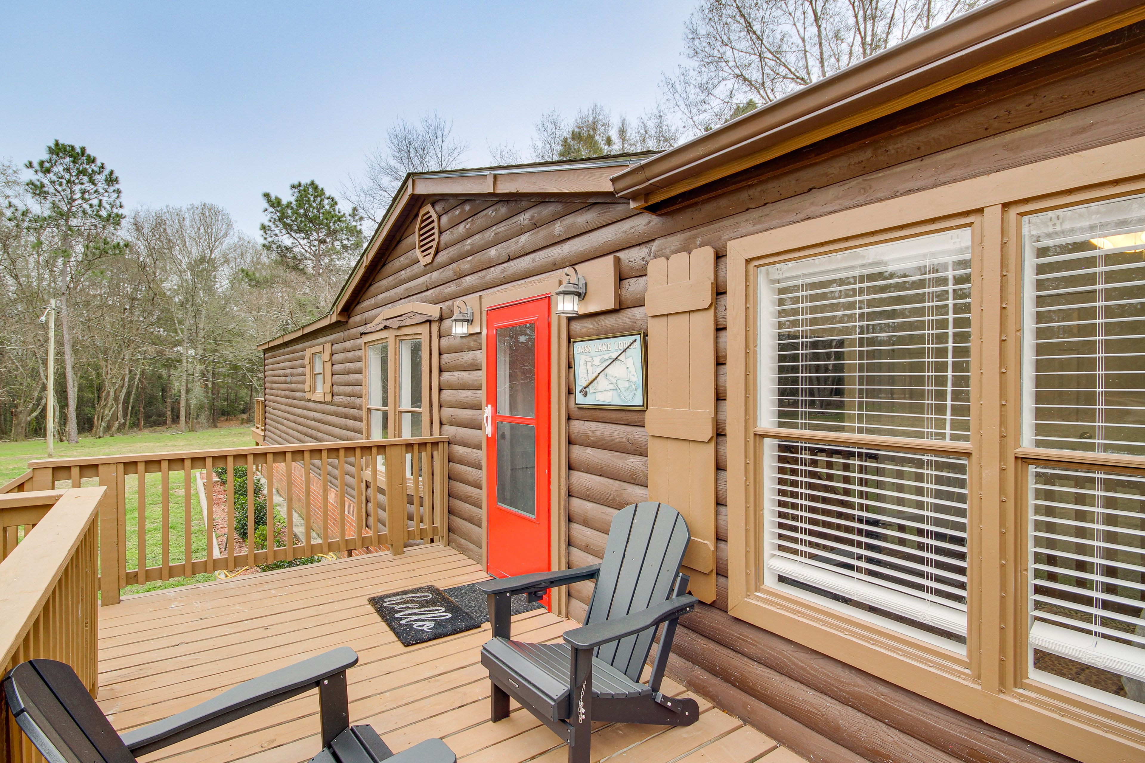 Furnished Deck | Lake Views