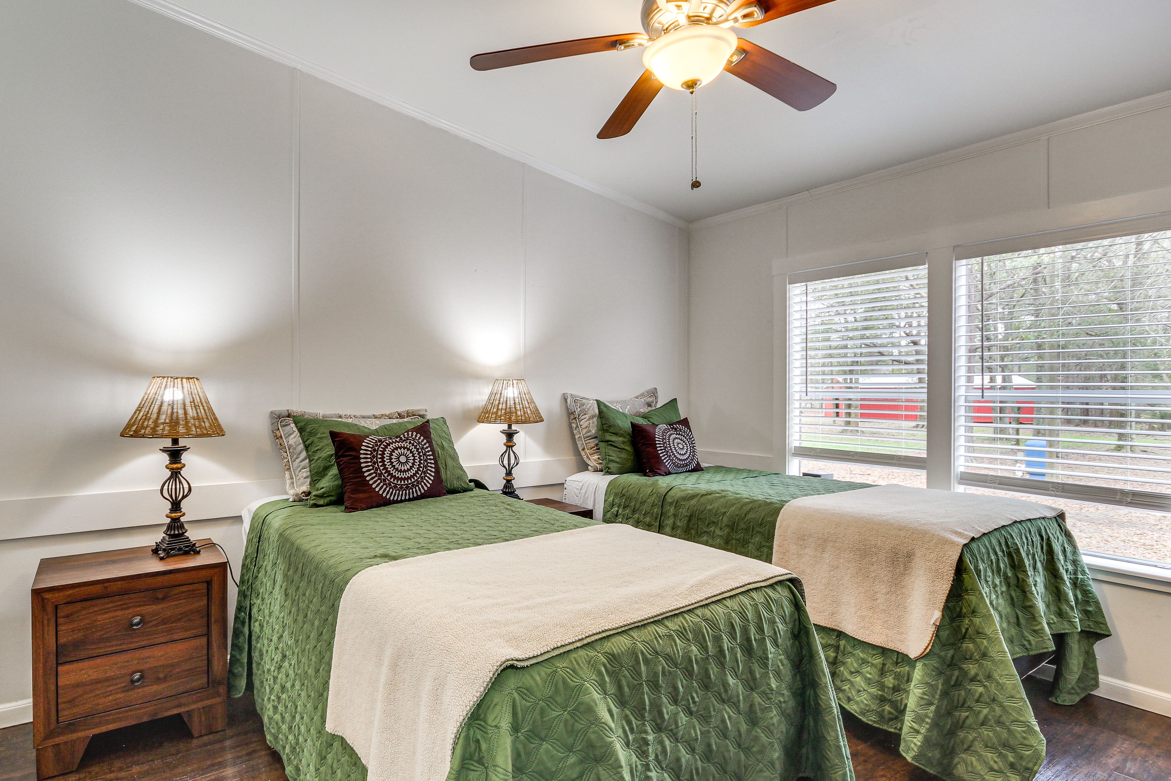 Bedroom 3 | 2 Twin Beds