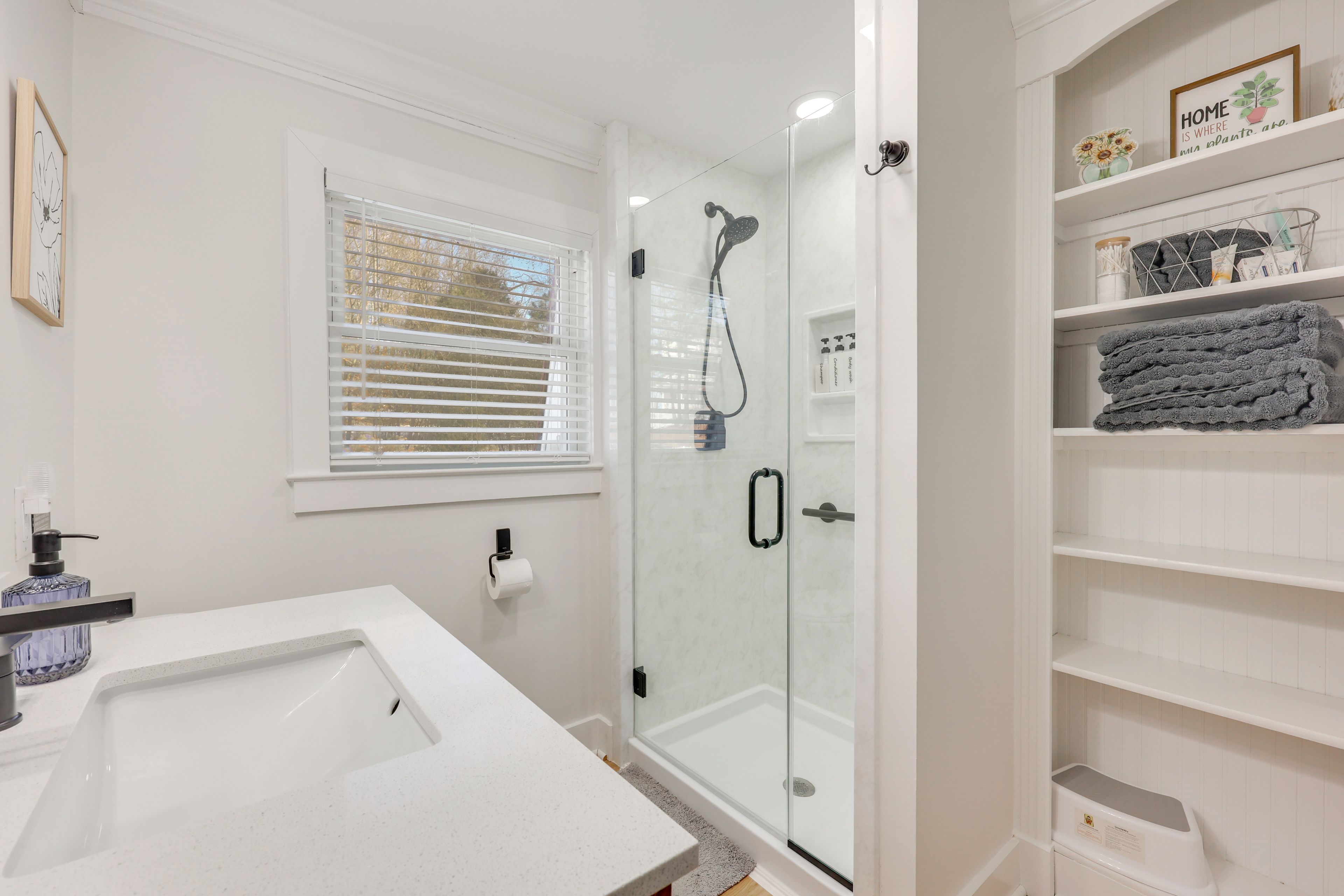 Bathroom | Towels Provided | Upper Level