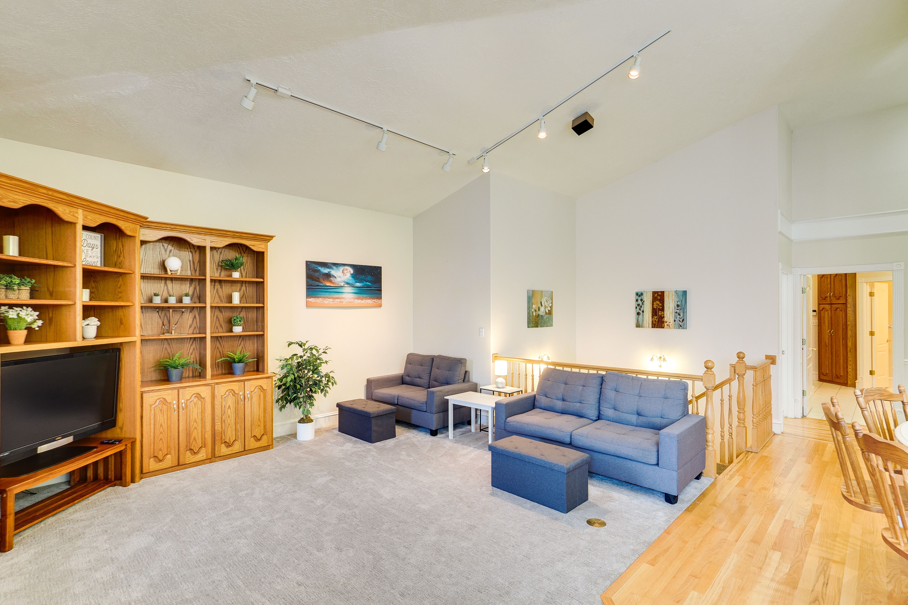 Living Room | Main Level