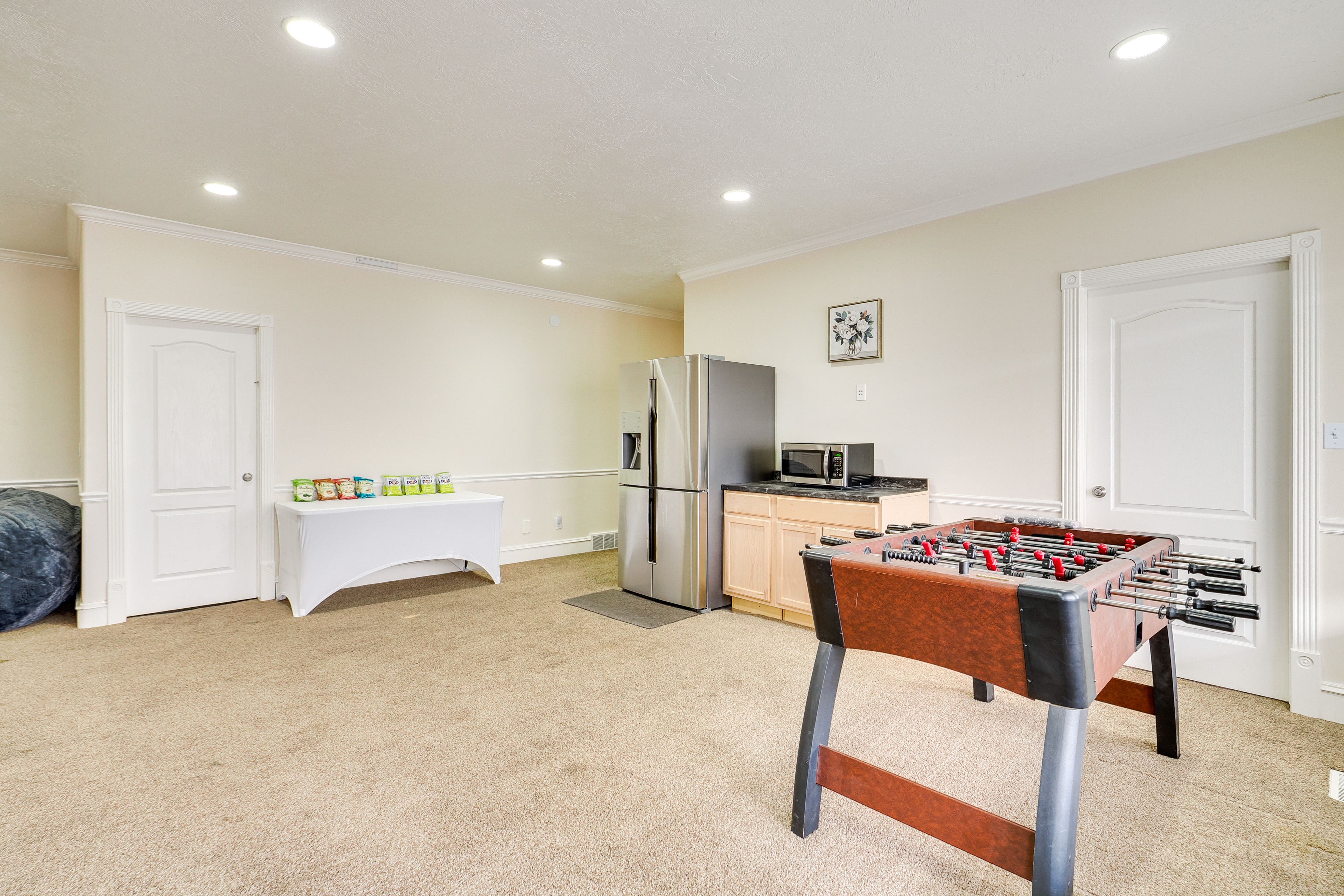 Game Room | Lower Level