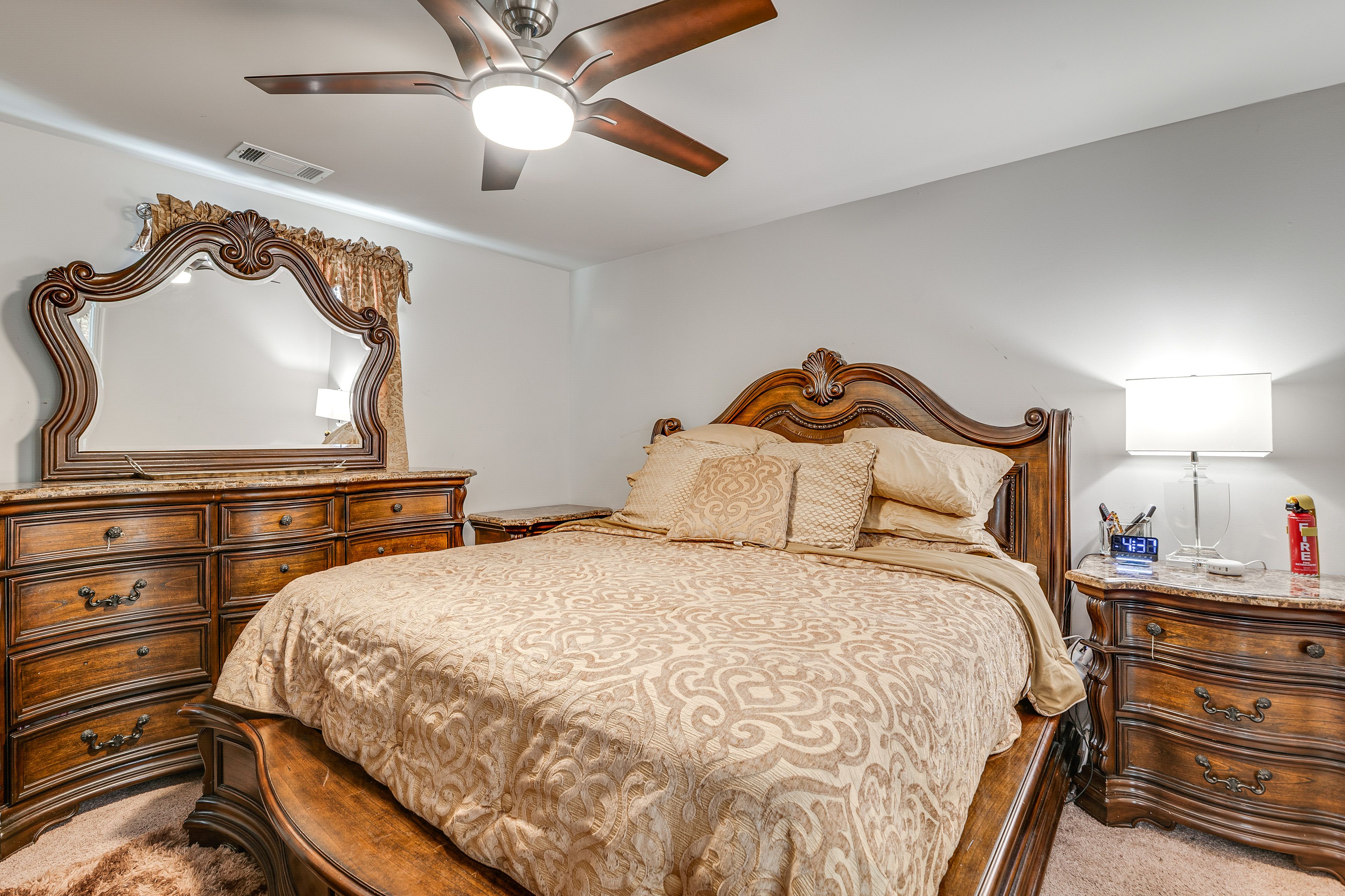 Bedroom 1 | King Bed | 2nd Floor