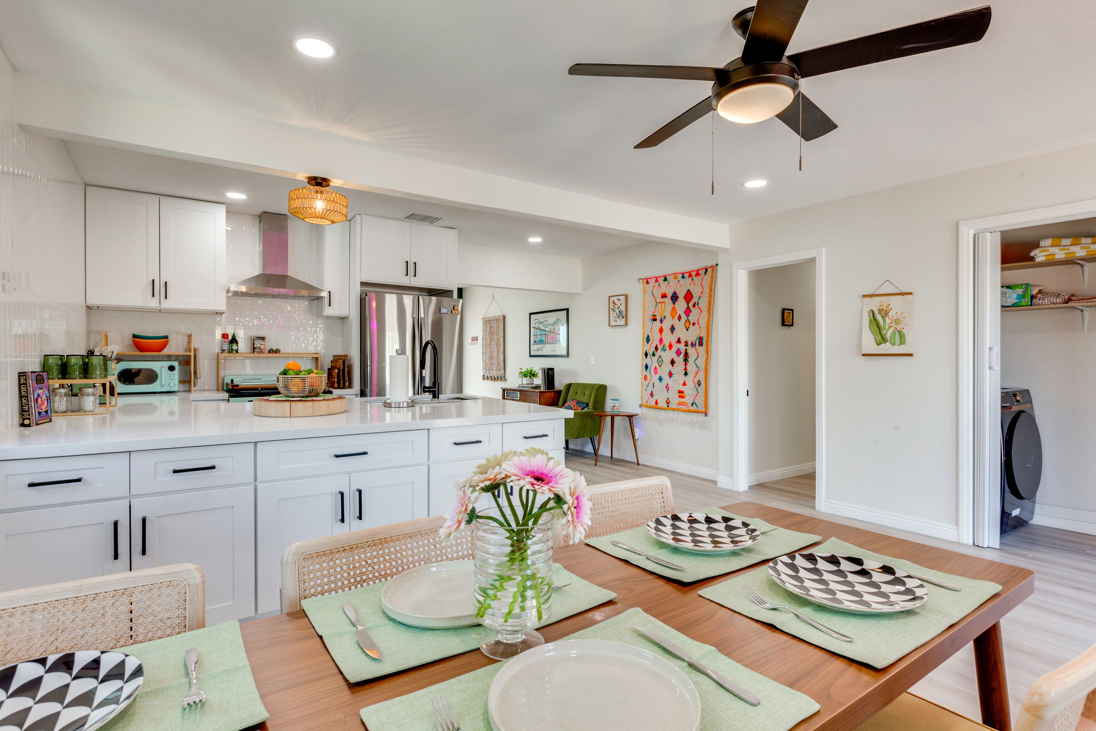 Kitchen | Dining Area