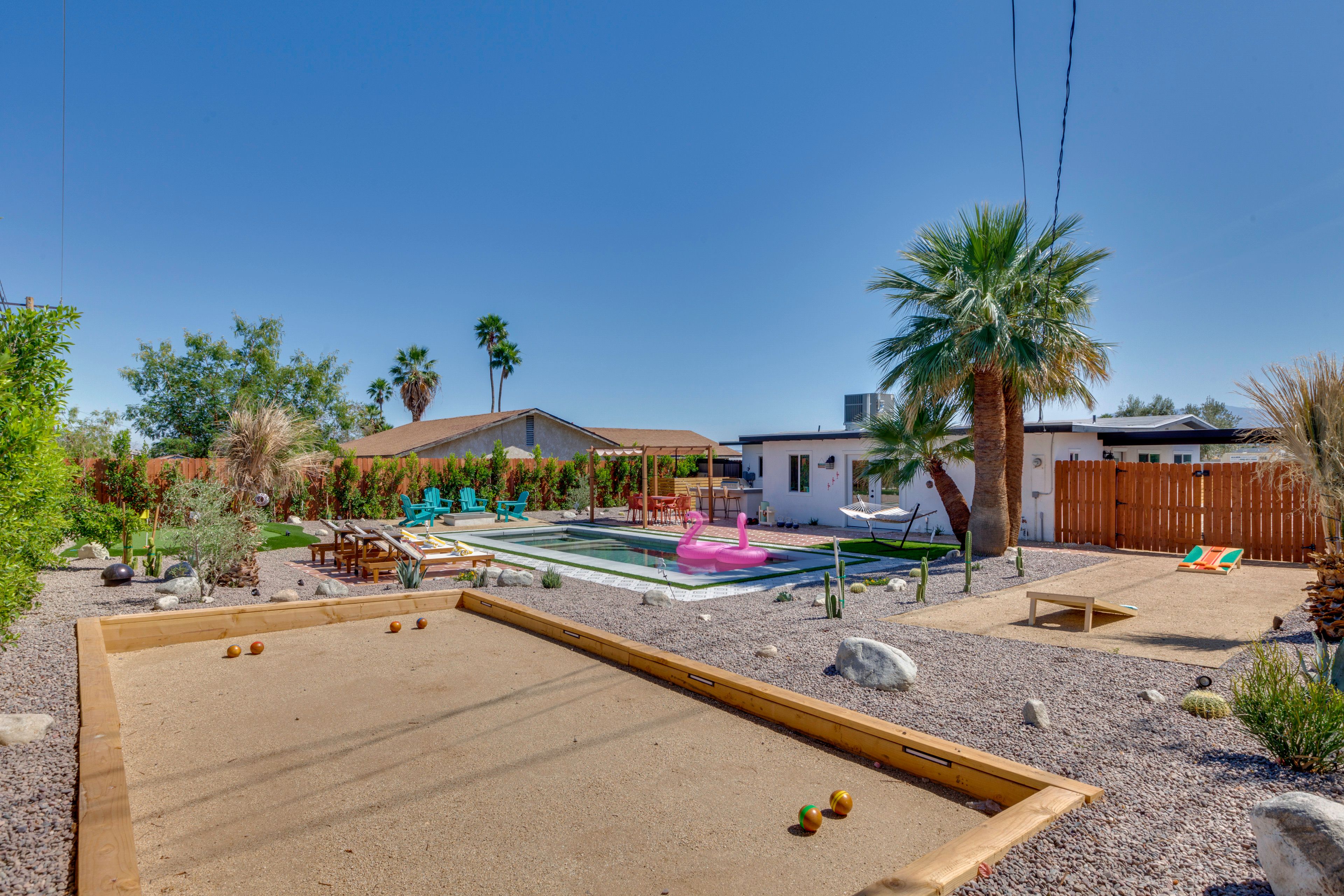Backyard | Bocce Ball | Cornhole | Outdoor Kitchen