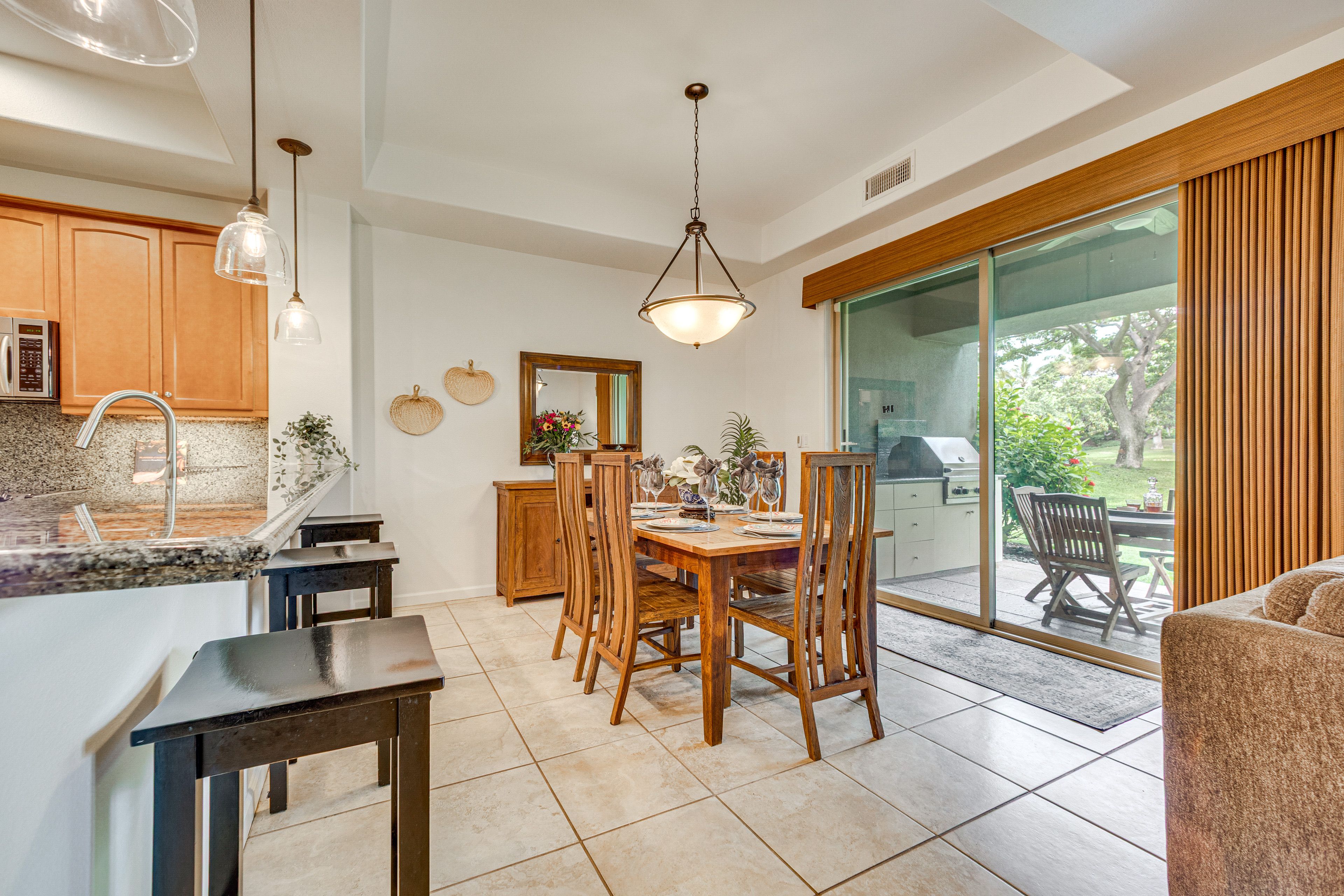 Dining Area | 1st Floor