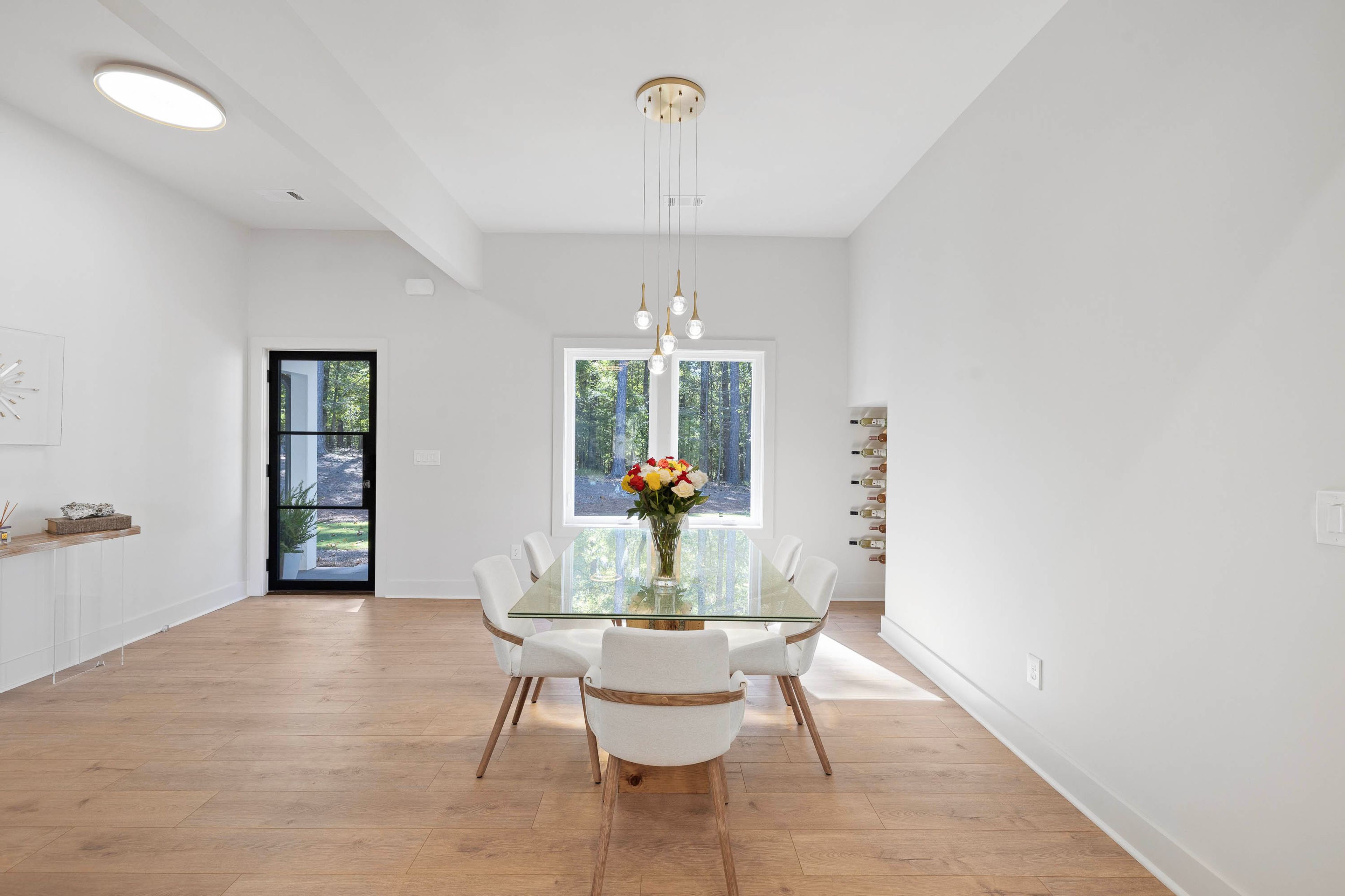 Dining Area | Main Floor