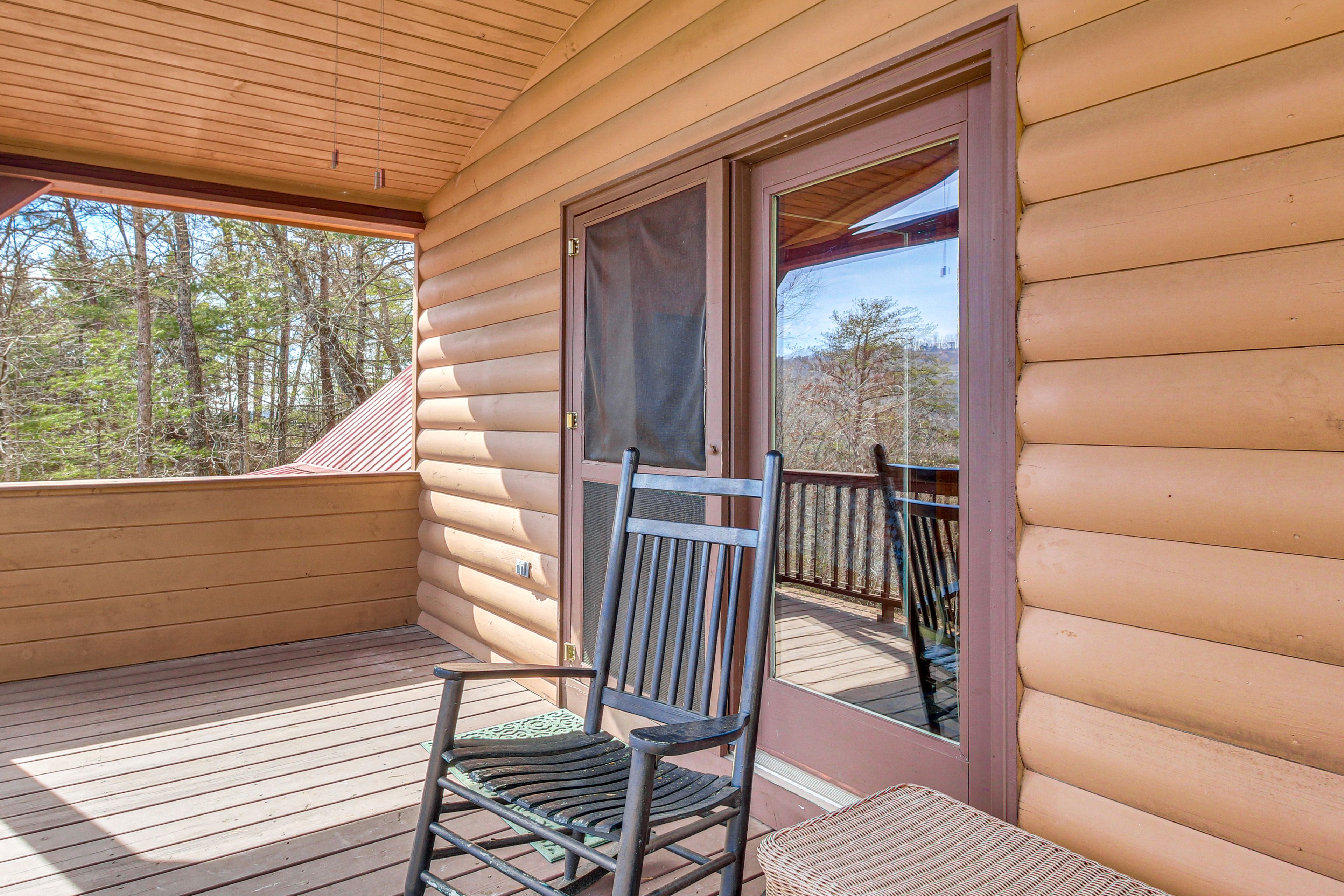 Balcony w/ Seating | 2nd Floor