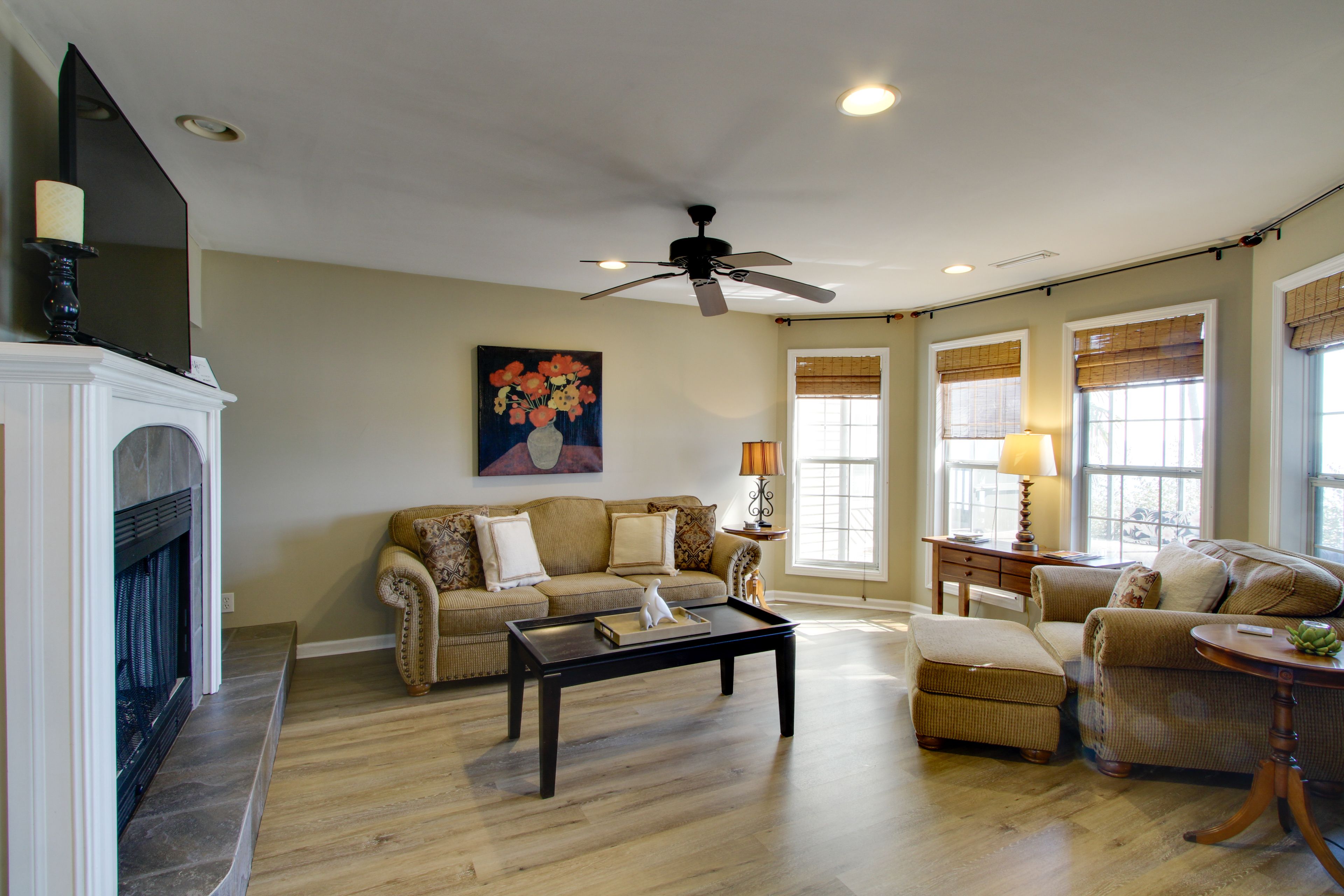 Interior | 2-Story Townhome | Central Heating & A/C | In-Unit Laundry