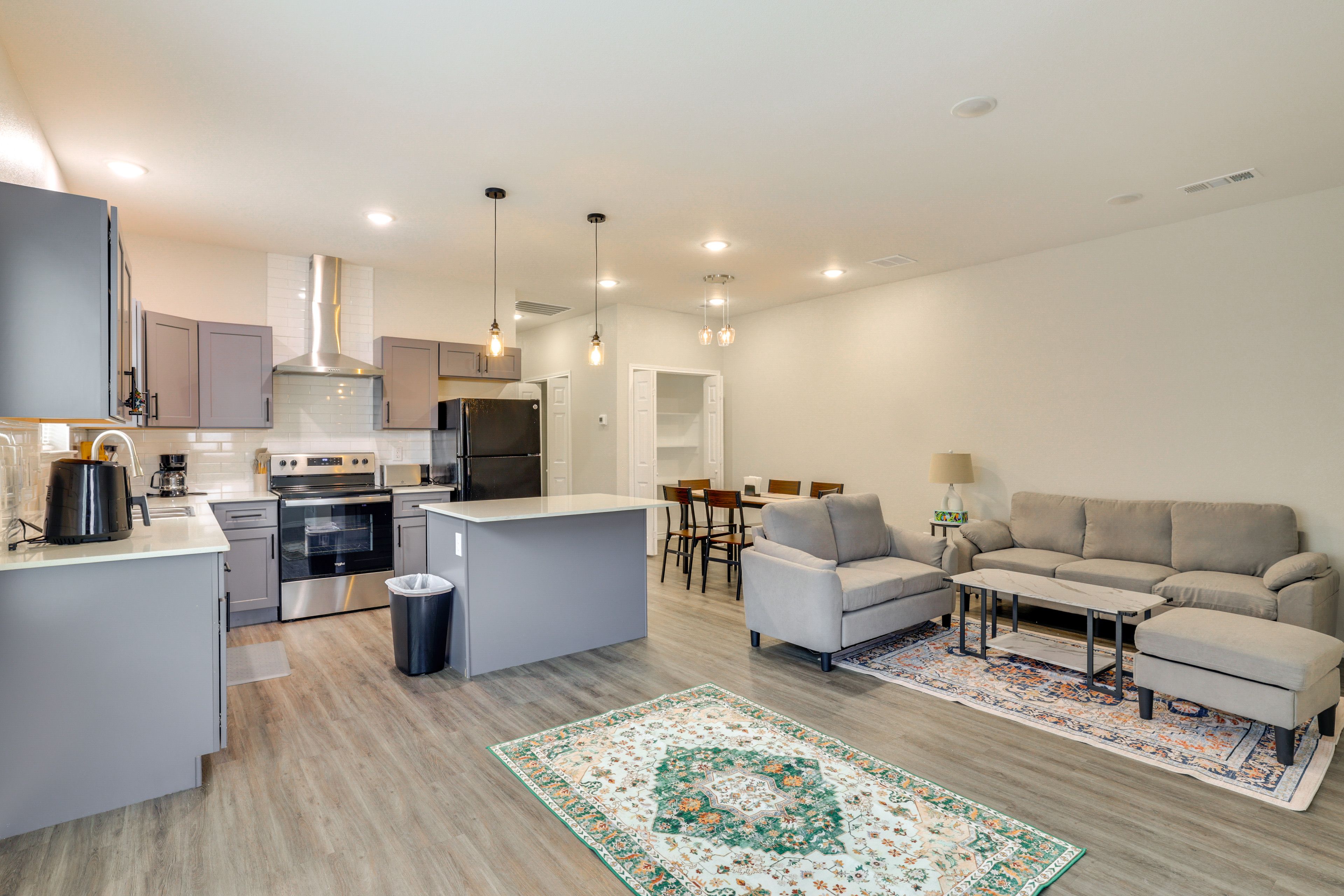 Dallas Vacation Rental | 3BR | 2BA | 1,205 Sq Ft