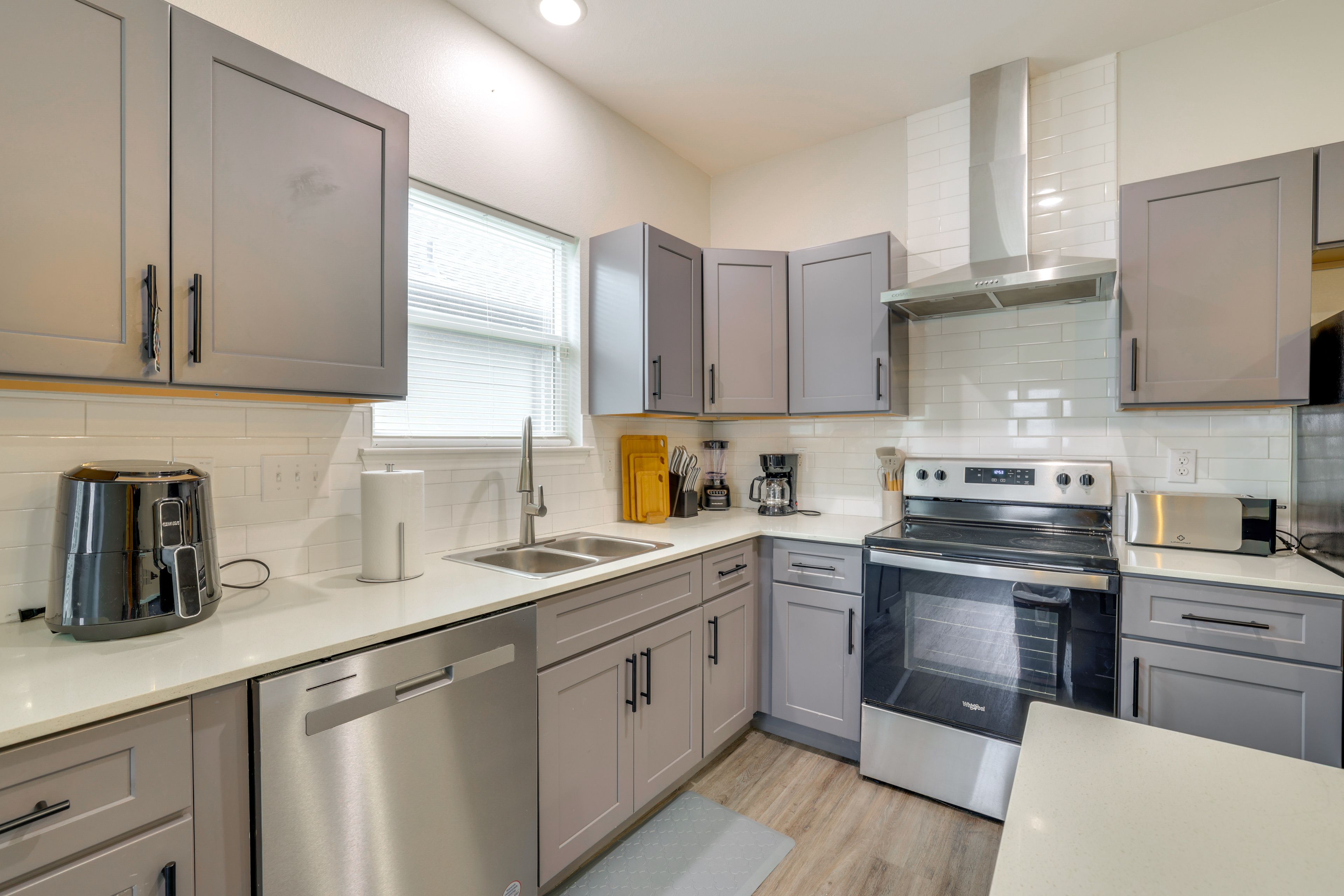 Kitchen | Drip Coffee Maker