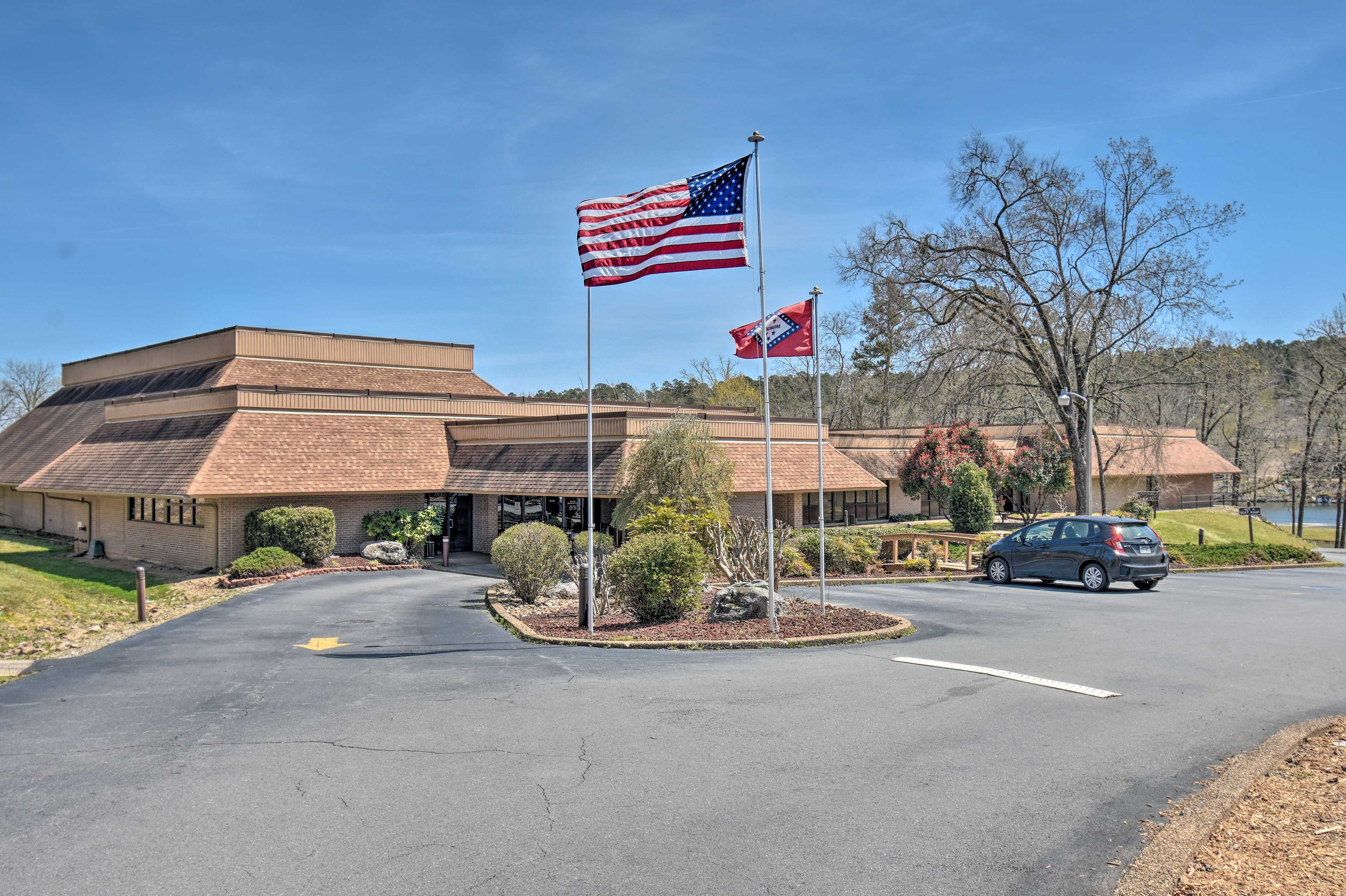 Hot Springs Village Community Amenities