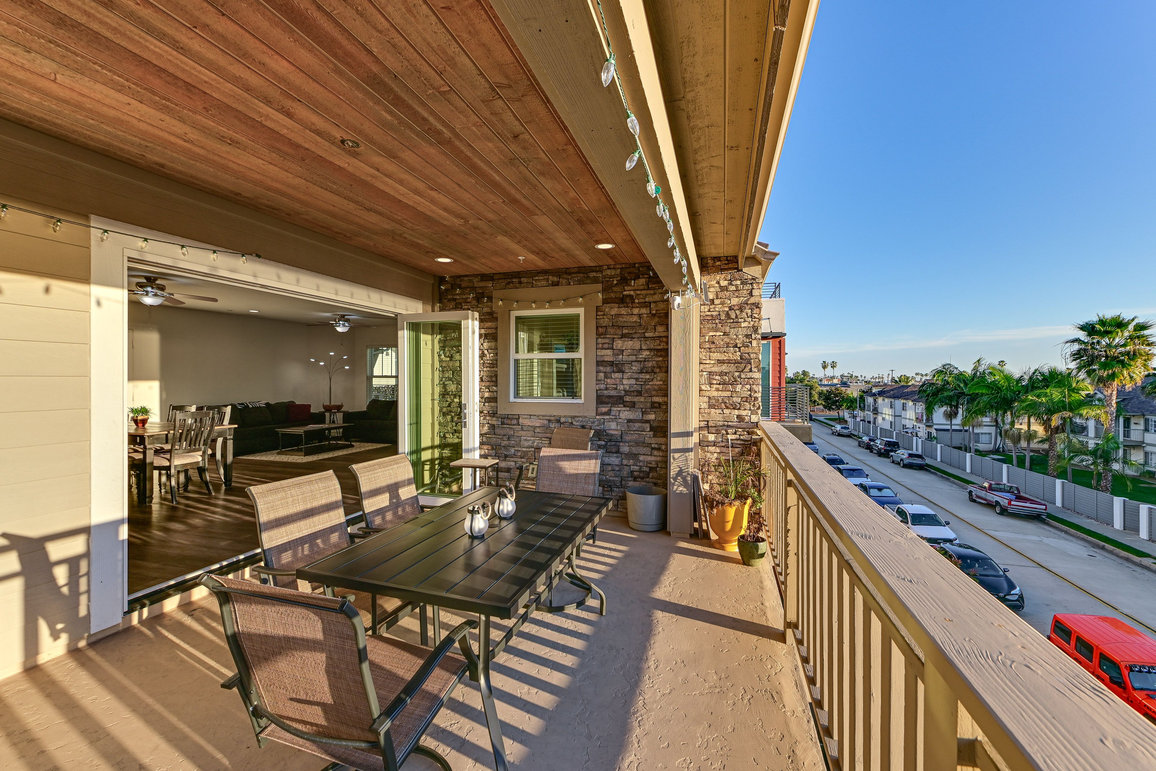 Ocean & Neighborhood Views