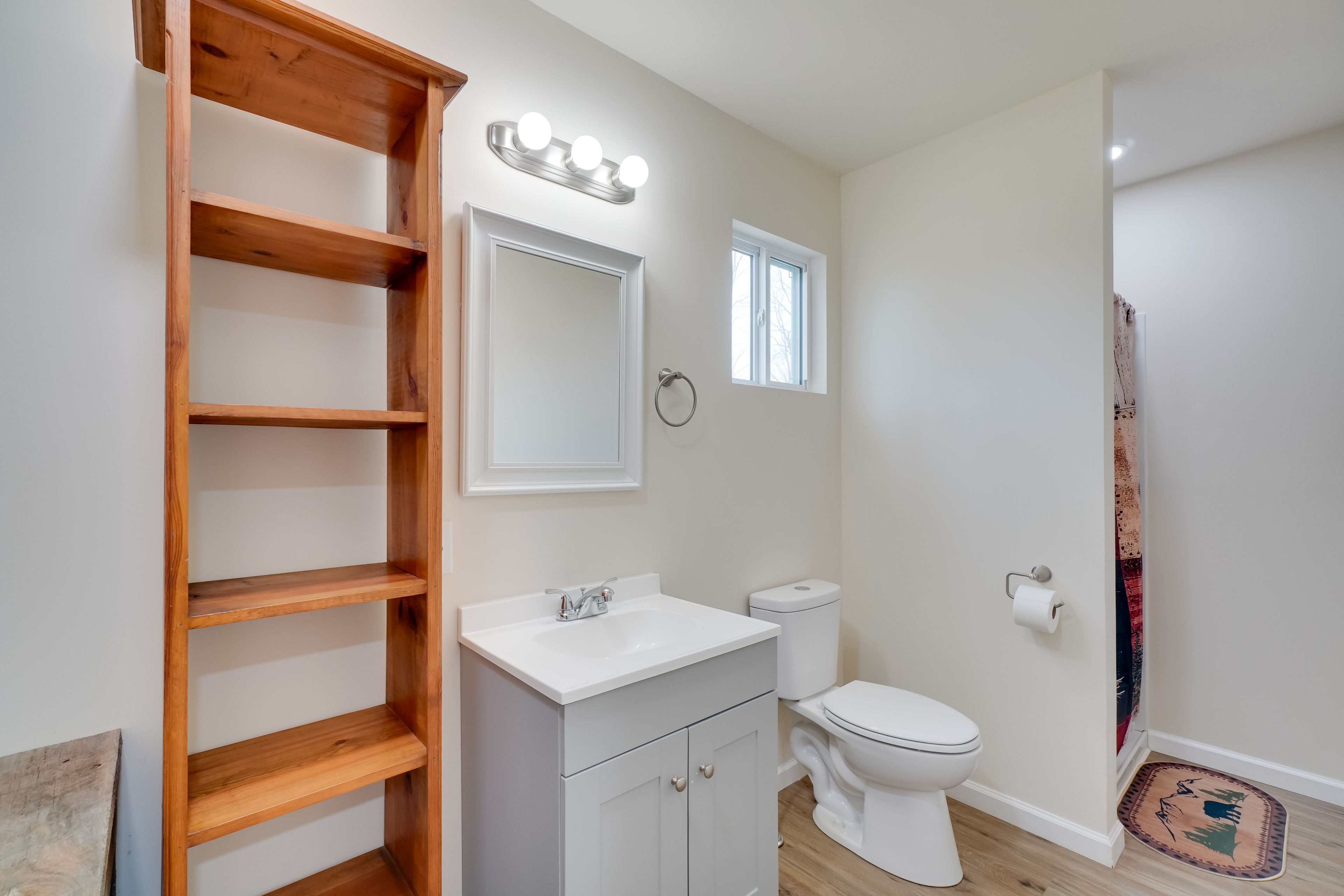 Bathroom | Towels Provided